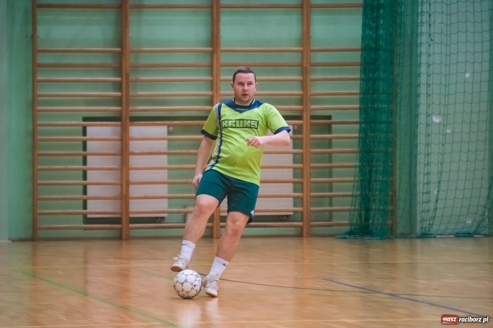 Zdjęcie w galerii na portalu naszraciborz.pl: Salon Fryzjerski bezlitosny dla Bruks Team [FOTO i WIDEO] wiadomości z regionu