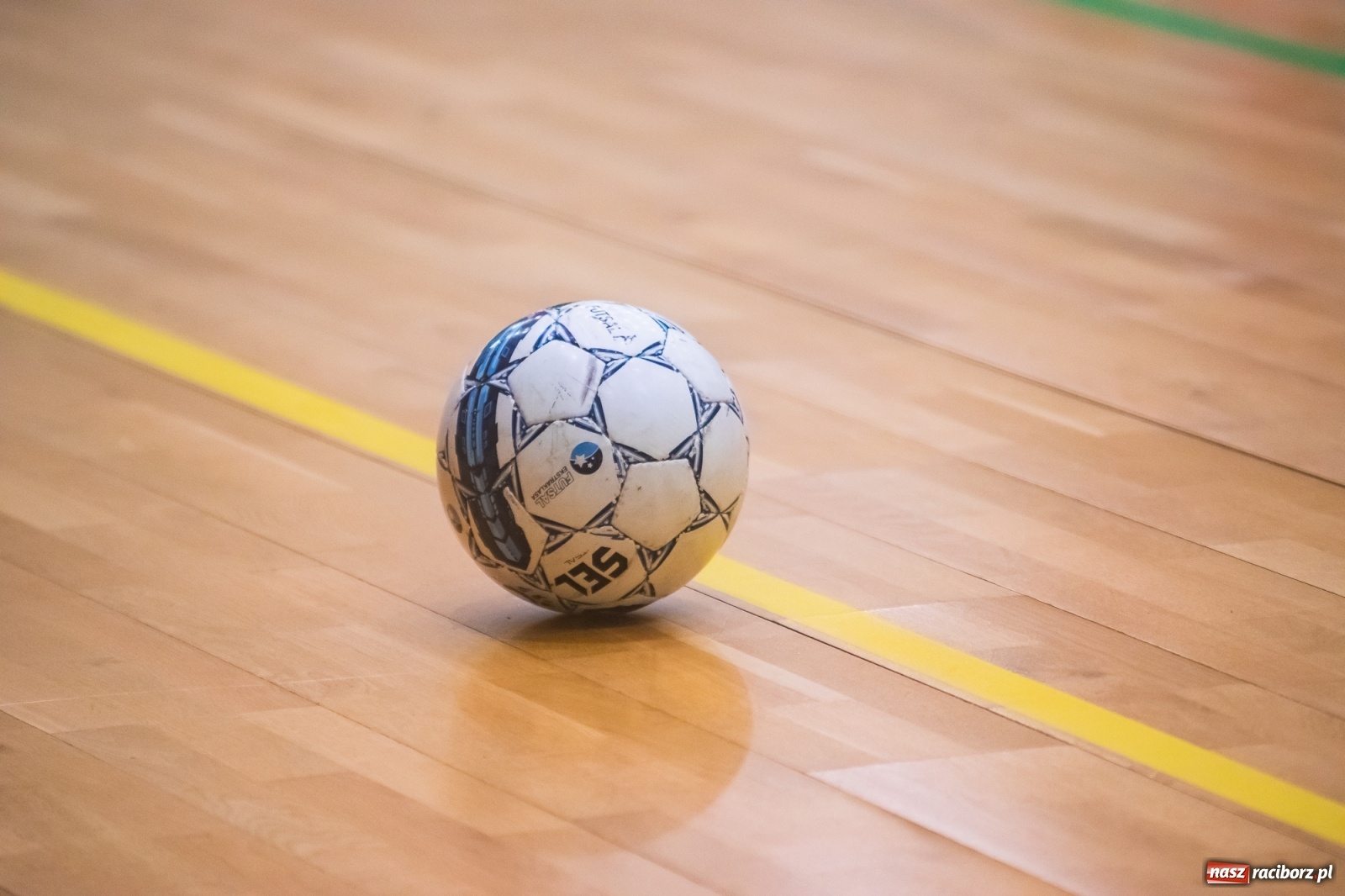 Zdjęcie w galerii na portalu naszraciborz.pl: Salon Fryzjerski bezlitosny dla Bruks Team [FOTO i WIDEO] wiadomości z regionu