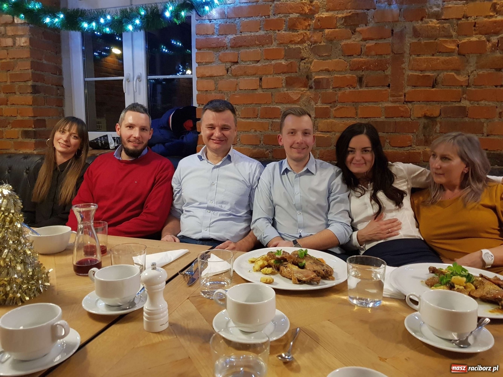 Zdjęcie w galerii na portalu naszraciborz.pl: Wigilijka w Dentice24  wiadomości z regionu