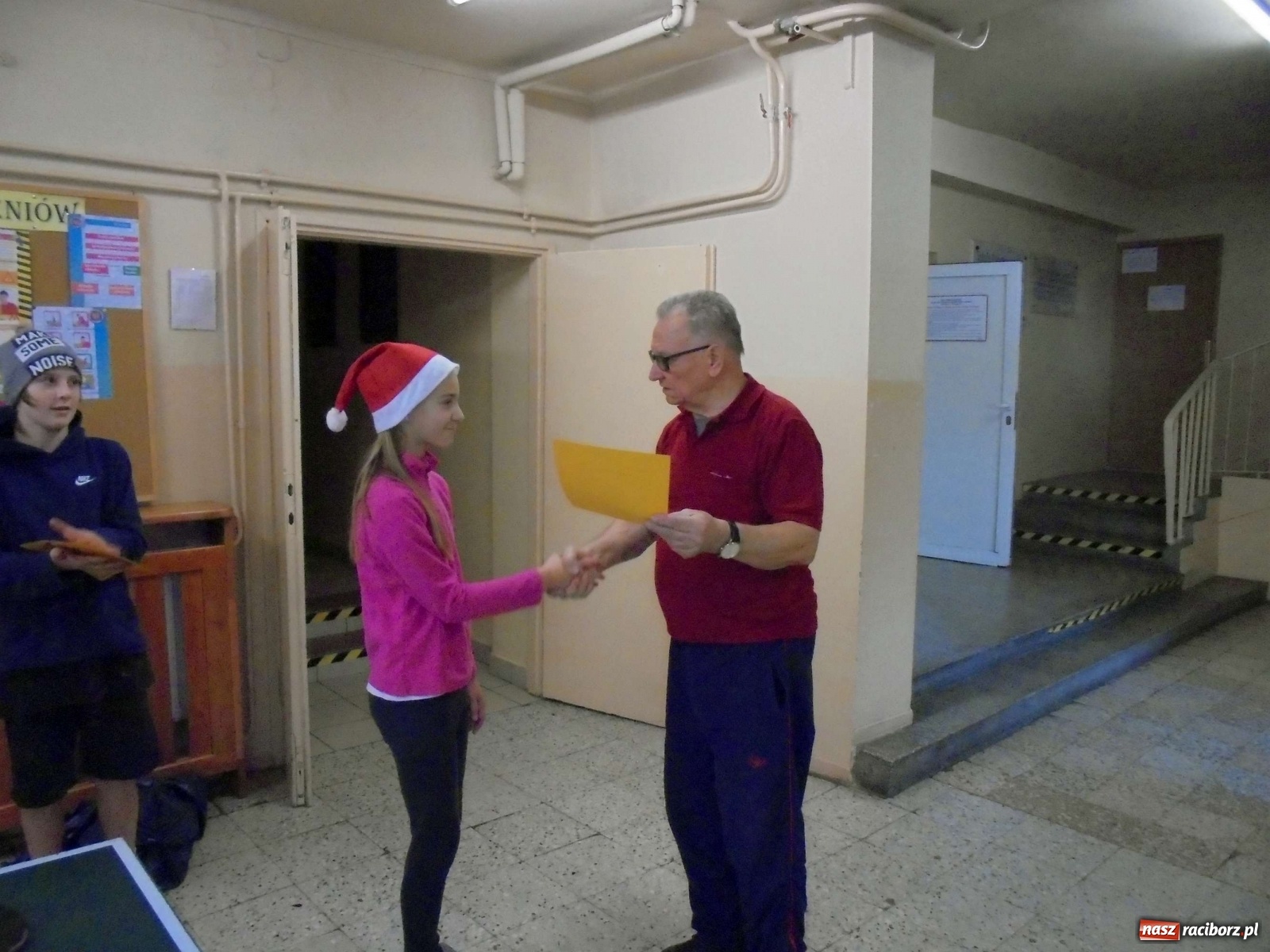 Zdjęcie w galerii na portalu naszraciborz.pl: Mikołajkowy turniej TKKF Rafako  wiadomości z regionu