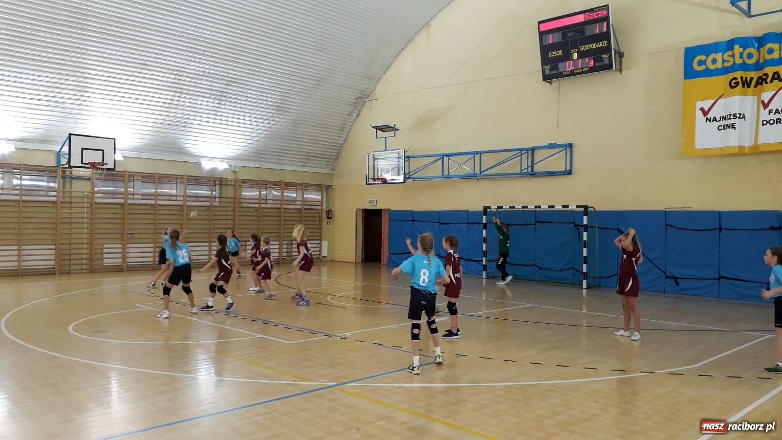 Zdjęcie w galerii na portalu naszraciborz.pl: Pietrowicki UKS z pucharem starosty  wiadomości z regionu