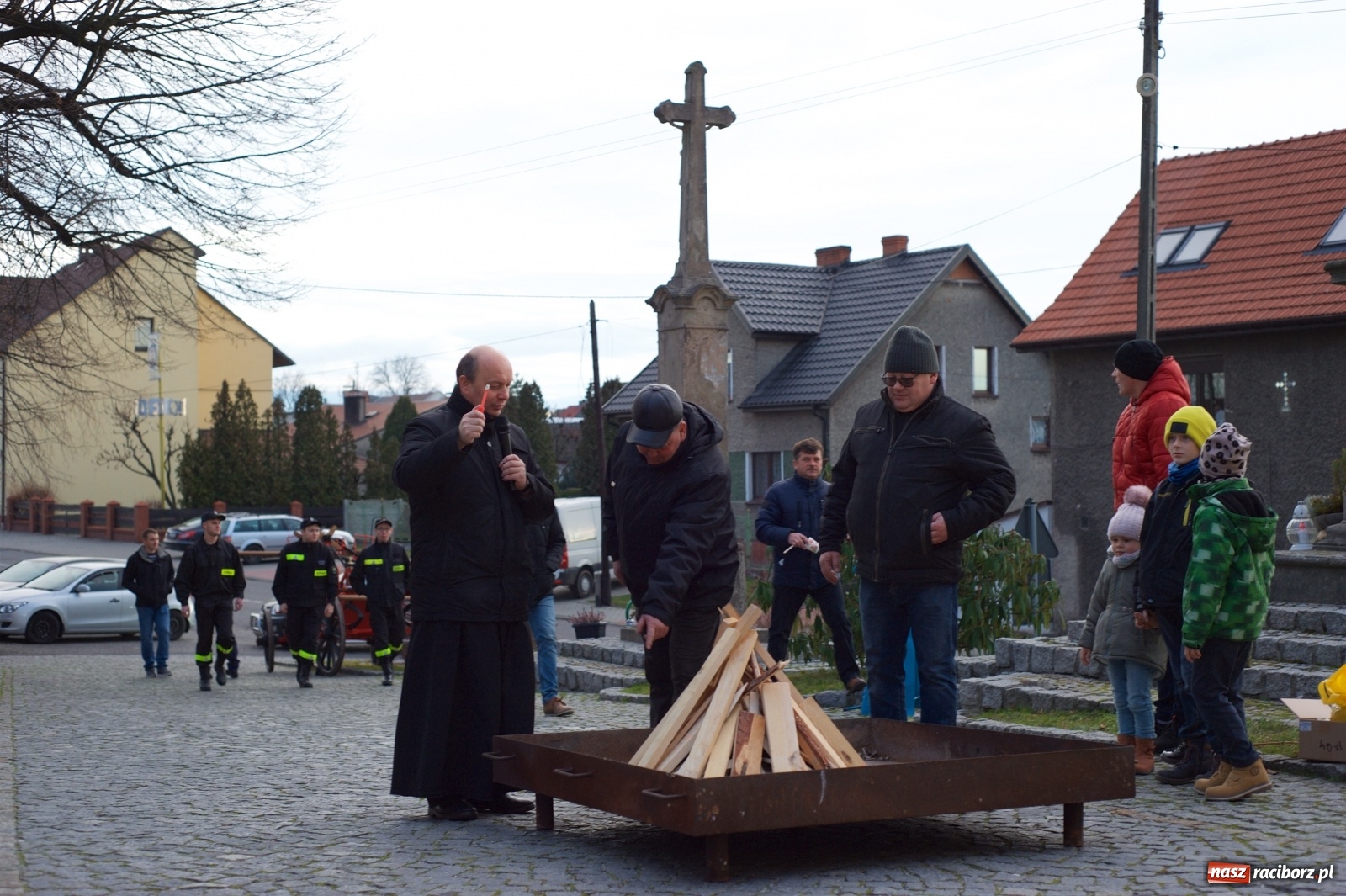 Zdjęcie w galerii na portalu naszraciborz.pl: Rodzinnie i świątecznie na kiermaszu w Tworkowie  wiadomości z regionu