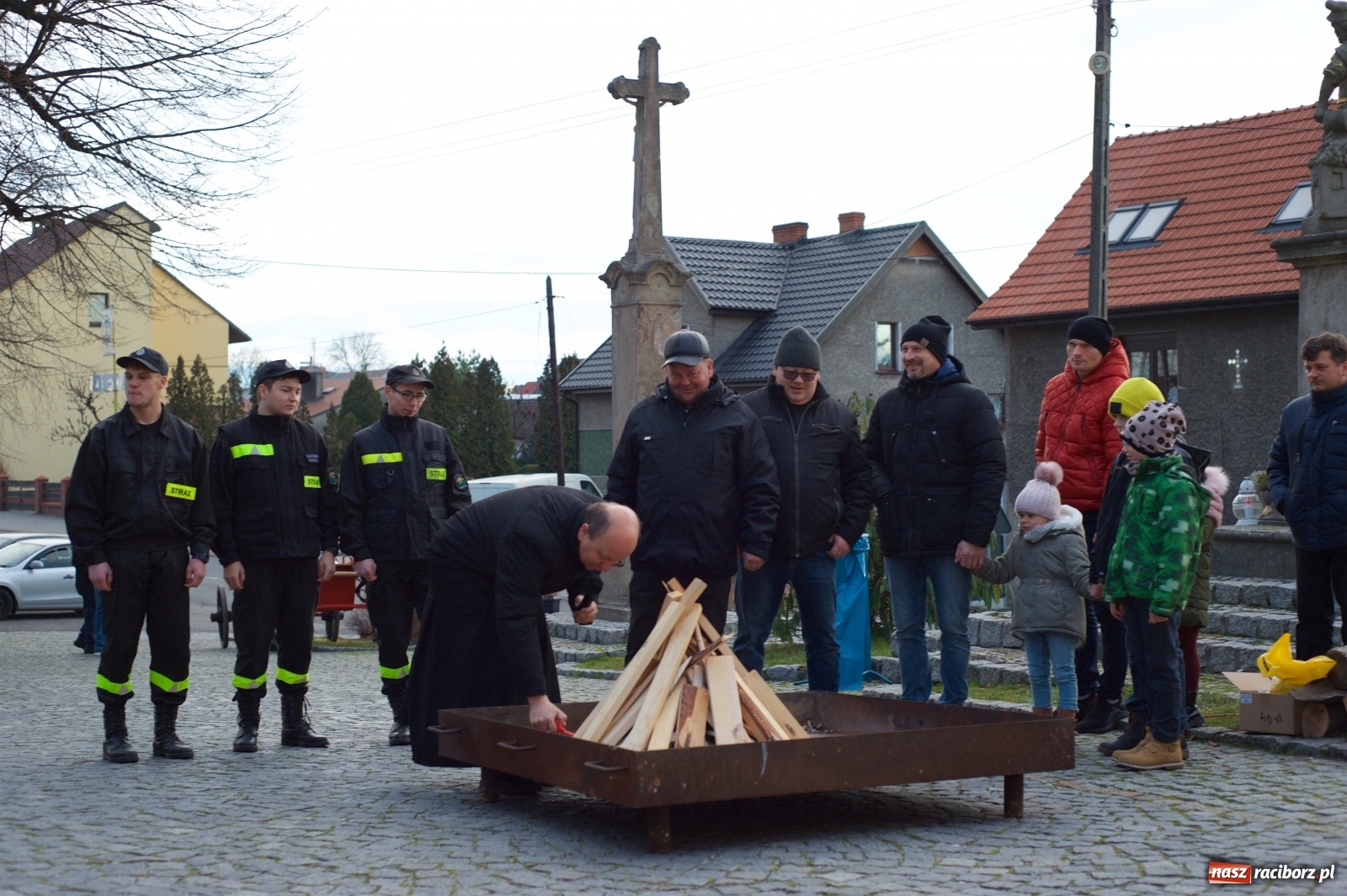 Zdjęcie w galerii na portalu naszraciborz.pl: Rodzinnie i świątecznie na kiermaszu w Tworkowie  wiadomości z regionu