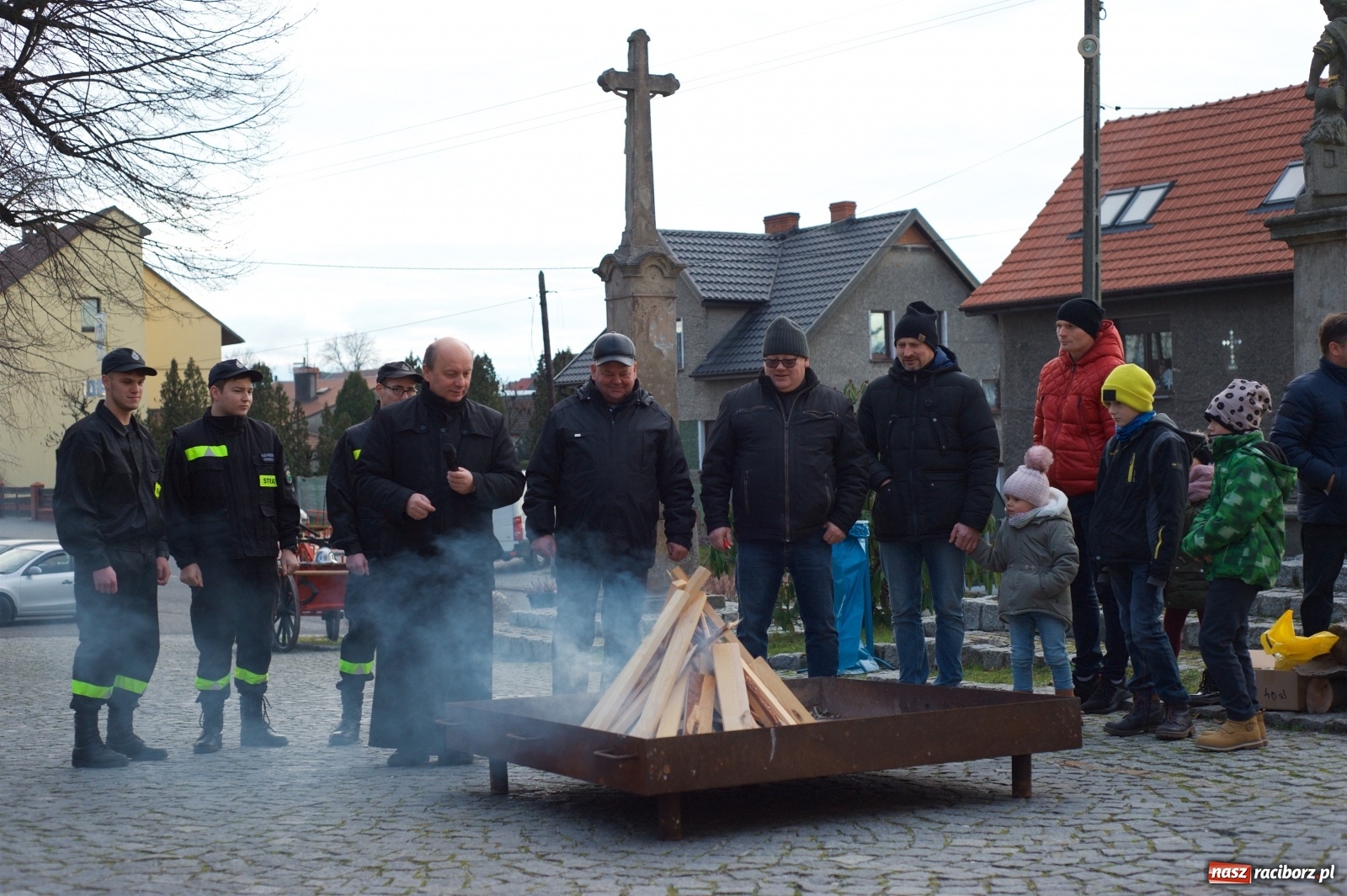 Zdjęcie w galerii na portalu naszraciborz.pl: Rodzinnie i świątecznie na kiermaszu w Tworkowie  wiadomości z regionu