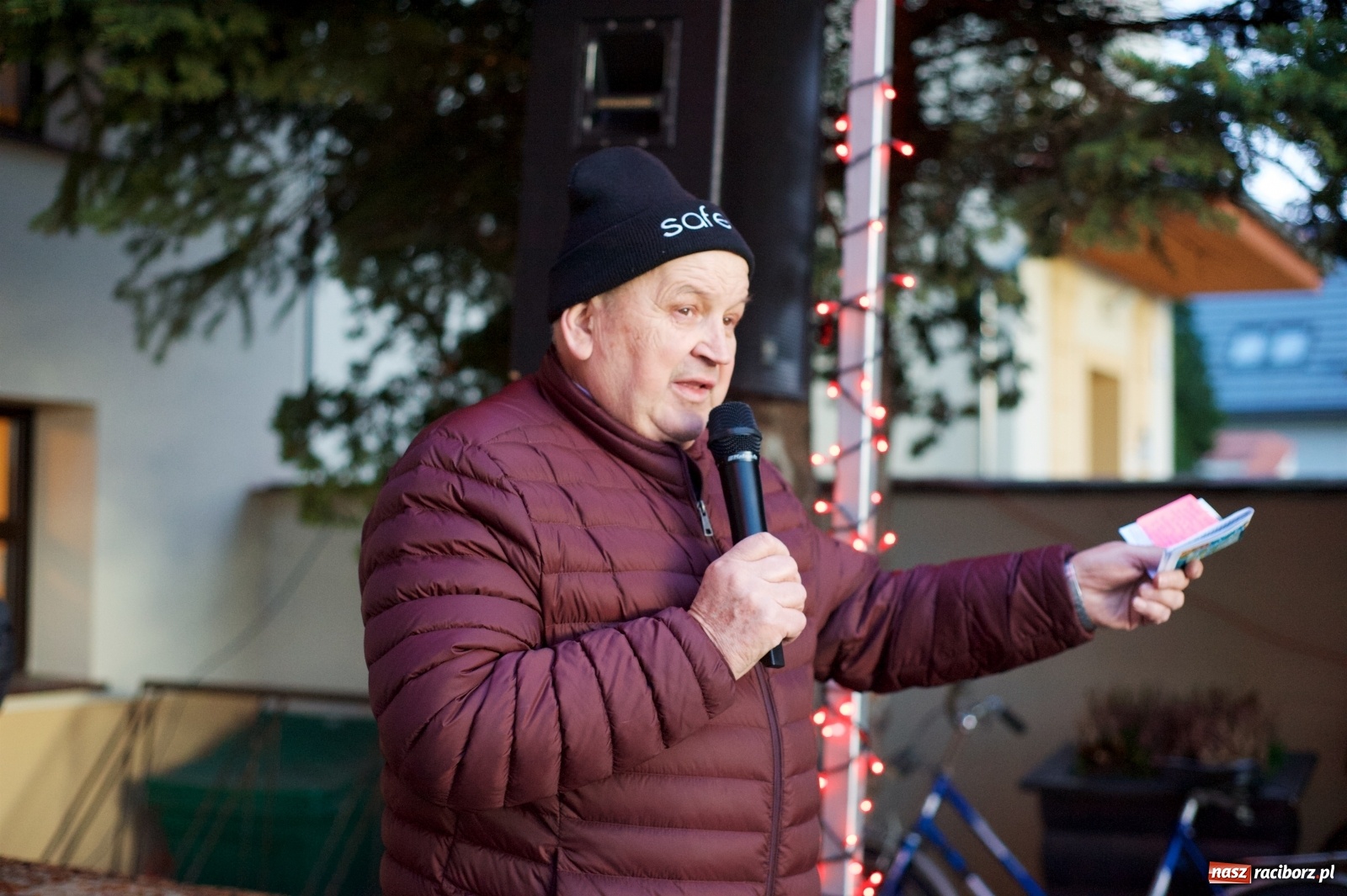 Zdjęcie w galerii na portalu naszraciborz.pl: Rodzinnie i świątecznie na kiermaszu w Tworkowie  wiadomości z regionu