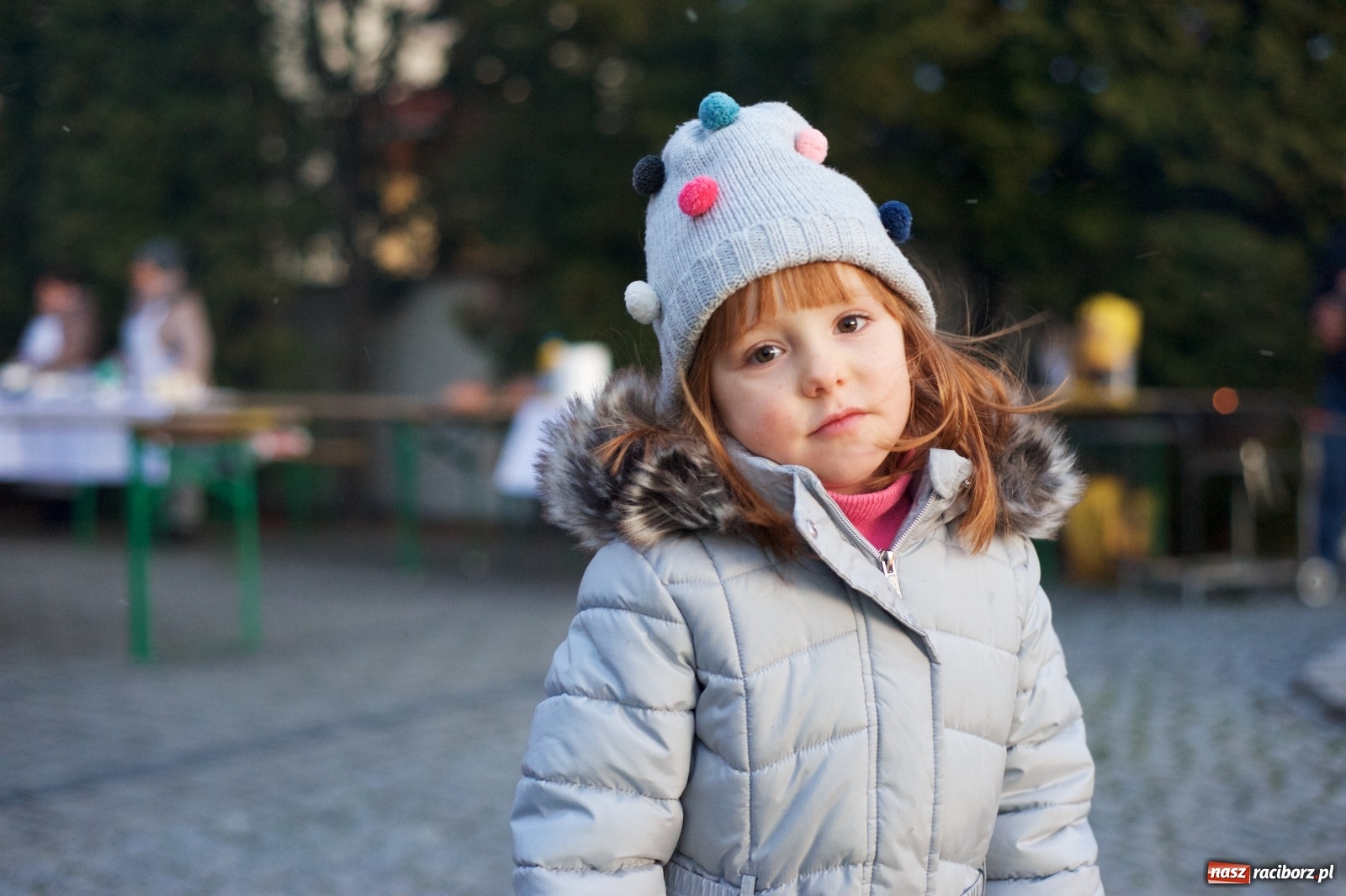 Zdjęcie w galerii na portalu naszraciborz.pl: Rodzinnie i świątecznie na kiermaszu w Tworkowie  wiadomości z regionu