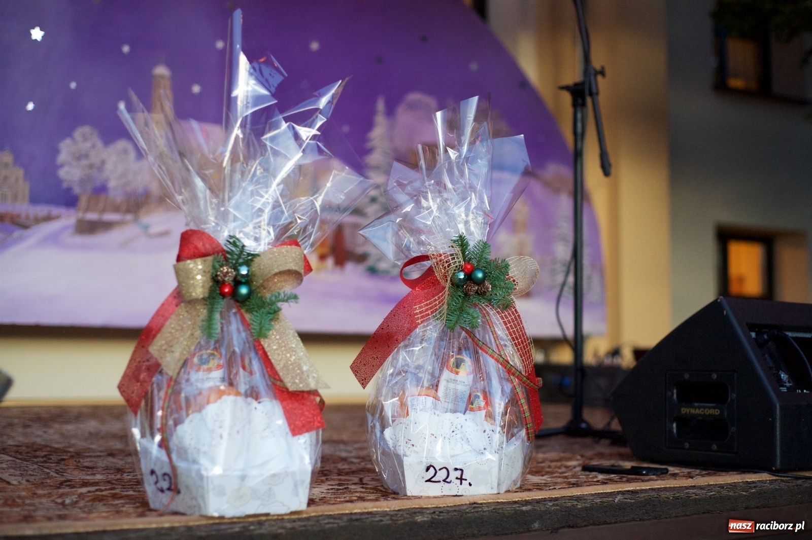 Zdjęcie w galerii na portalu naszraciborz.pl: Rodzinnie i świątecznie na kiermaszu w Tworkowie  wiadomości z regionu