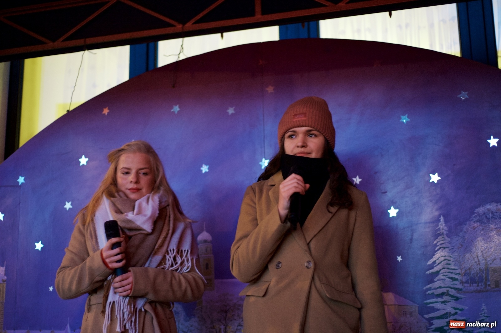 Zdjęcie w galerii na portalu naszraciborz.pl: Rodzinnie i świątecznie na kiermaszu w Tworkowie  wiadomości z regionu