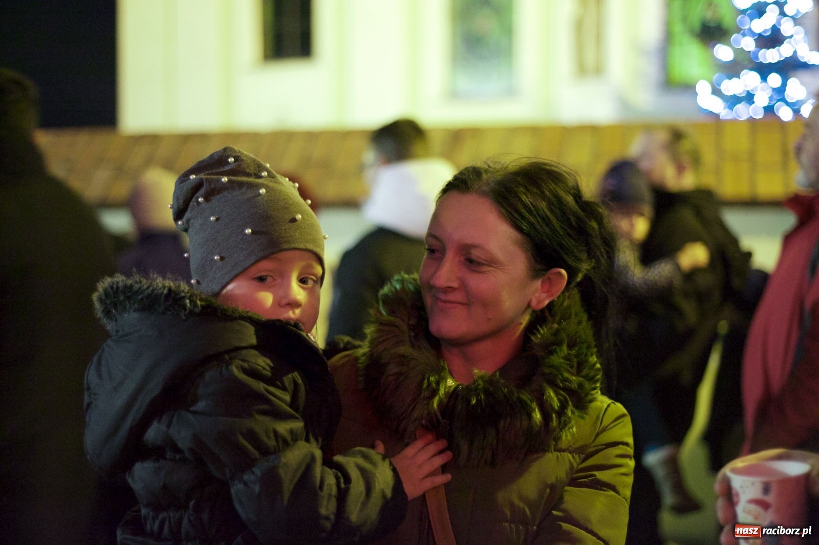 Zdjęcie w galerii na portalu naszraciborz.pl: Rodzinnie i świątecznie na kiermaszu w Tworkowie  wiadomości z regionu