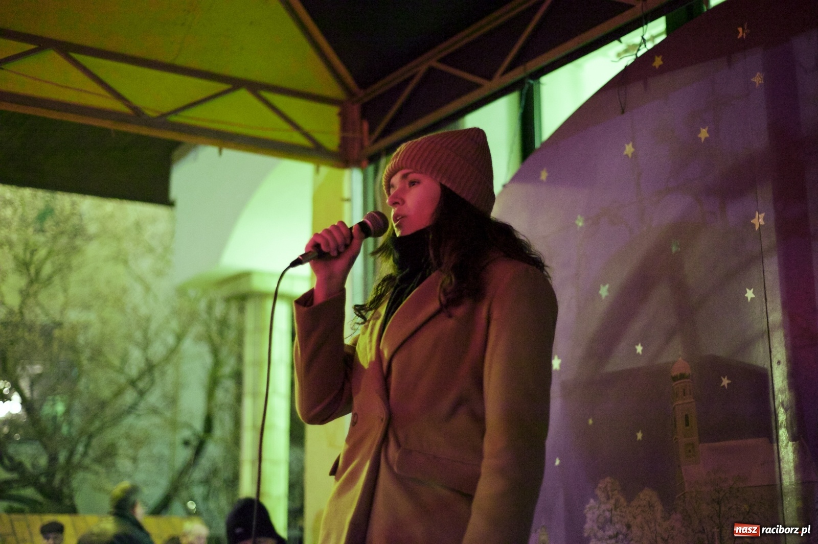 Zdjęcie w galerii na portalu naszraciborz.pl: Rodzinnie i świątecznie na kiermaszu w Tworkowie  wiadomości z regionu