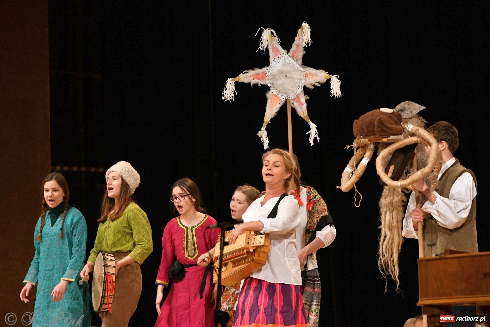 Zdjęcie w galerii na portalu naszraciborz.pl: Koncert świąteczny raciborskiej Strzechy i gości [FOTO]  wiadomości z regionu