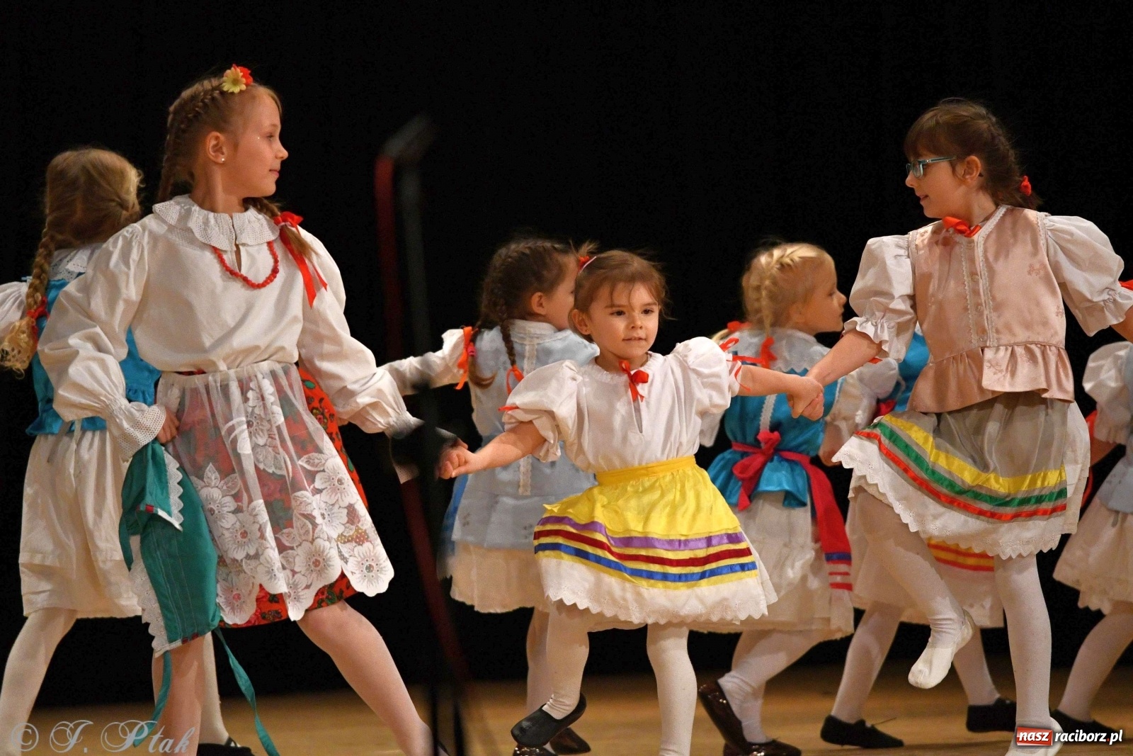 Zdjęcie w galerii na portalu naszraciborz.pl: Koncert świąteczny raciborskiej Strzechy i gości [FOTO]  wiadomości z regionu