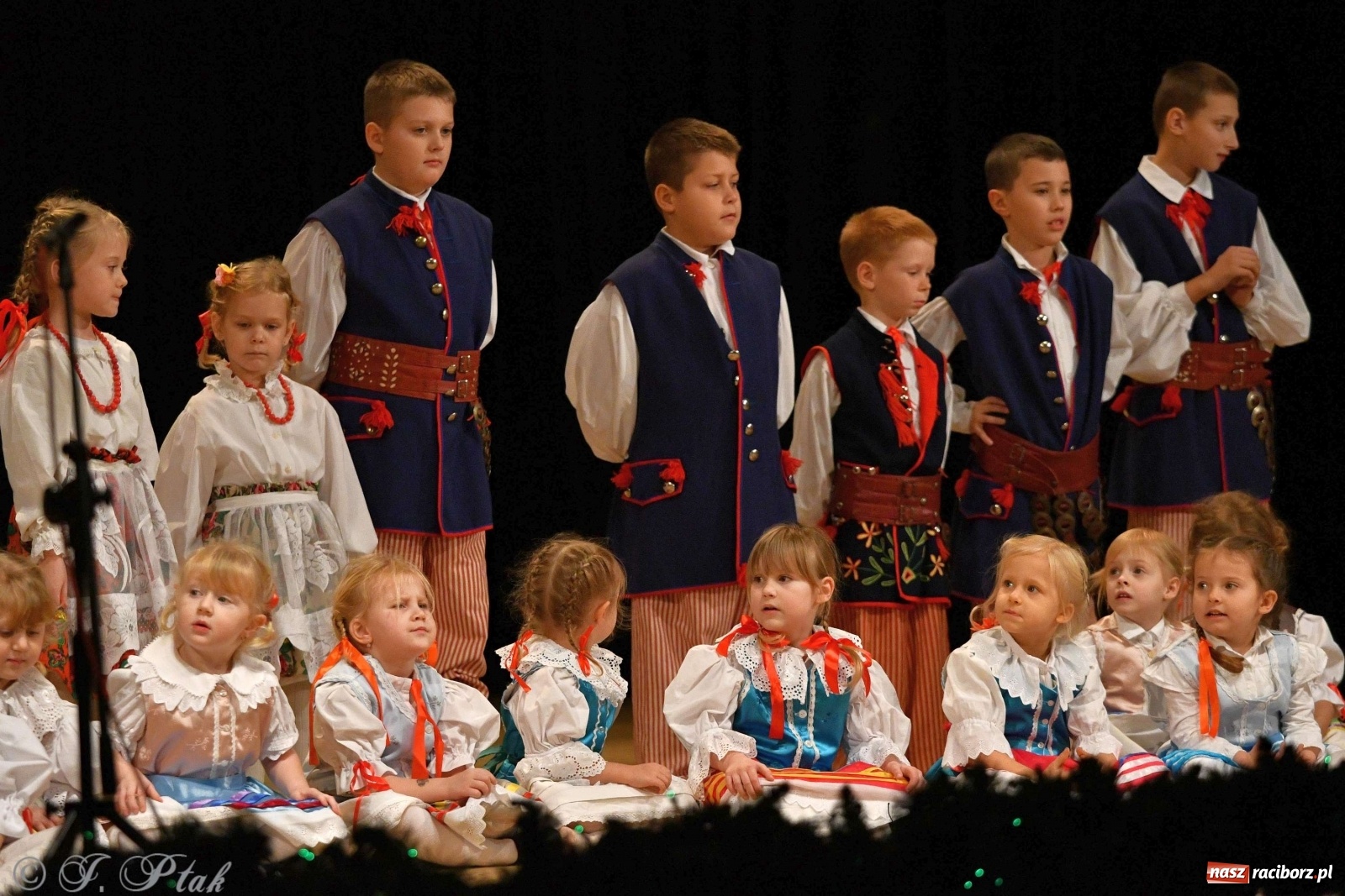 Zdjęcie w galerii na portalu naszraciborz.pl: Koncert świąteczny raciborskiej Strzechy i gości [FOTO]  wiadomości z regionu