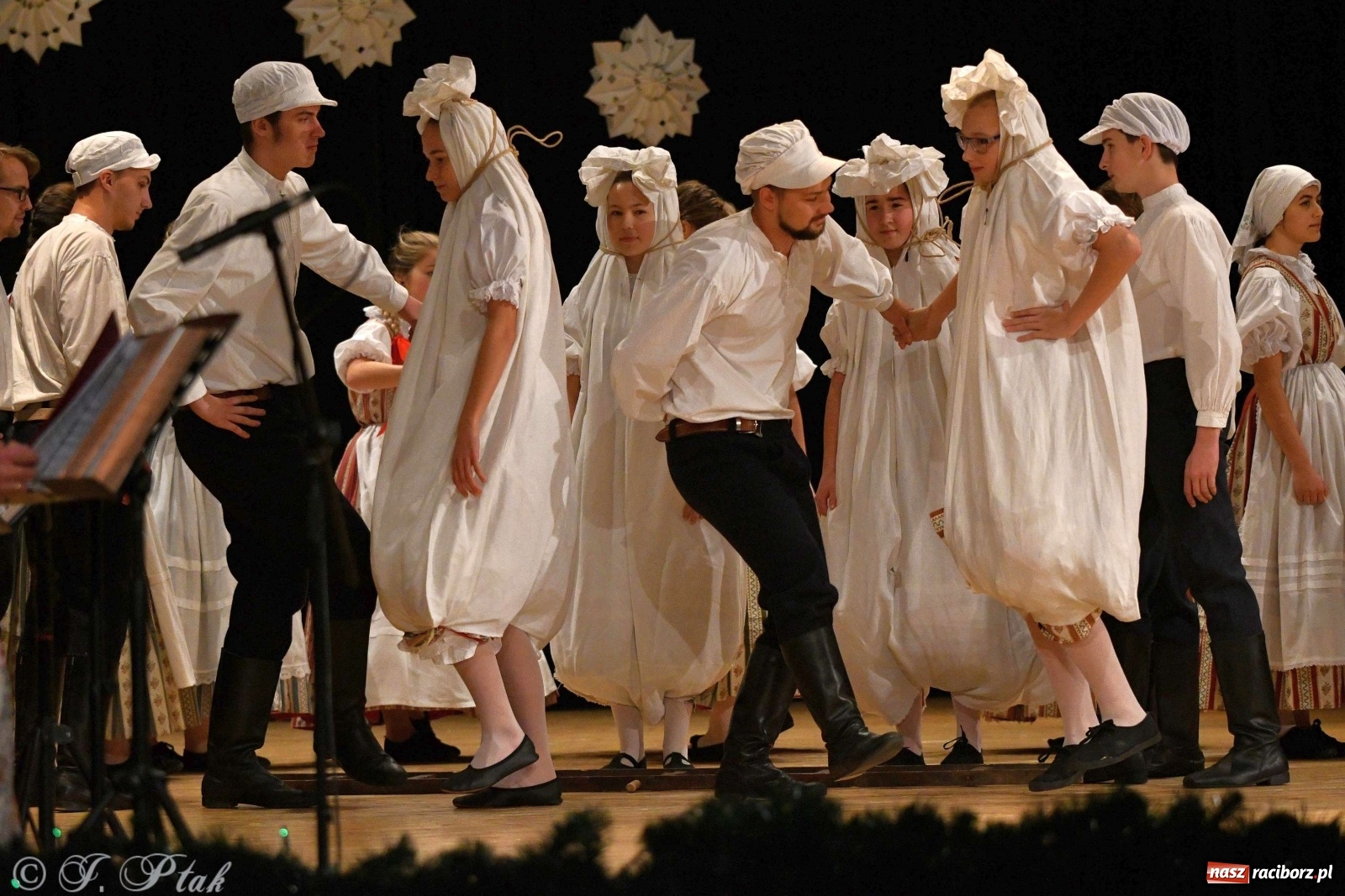 Zdjęcie w galerii na portalu naszraciborz.pl: Koncert świąteczny raciborskiej Strzechy i gości [FOTO]  wiadomości z regionu