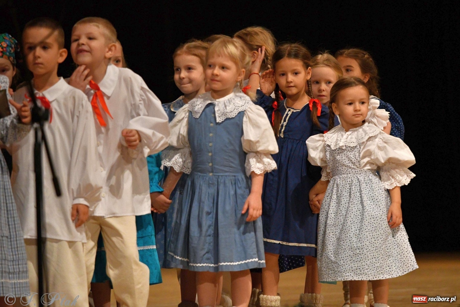 Zdjęcie w galerii na portalu naszraciborz.pl: Koncert świąteczny raciborskiej Strzechy i gości [FOTO]  wiadomości z regionu