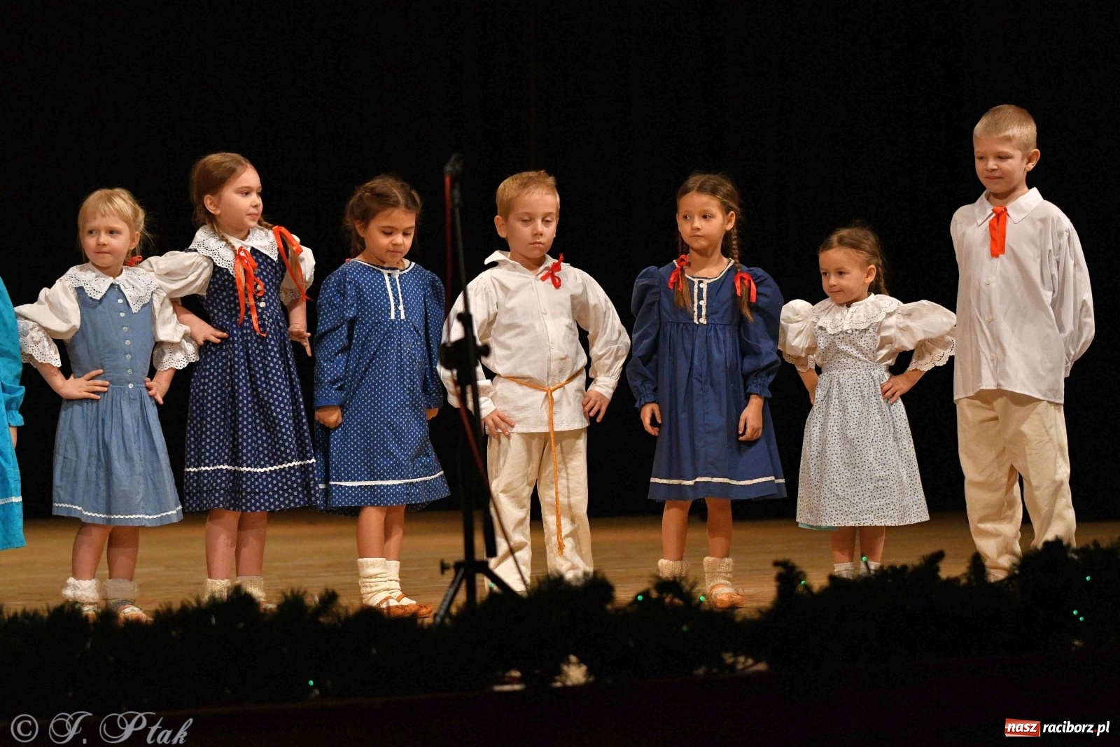Zdjęcie w galerii na portalu naszraciborz.pl: Koncert świąteczny raciborskiej Strzechy i gości [FOTO]  wiadomości z regionu