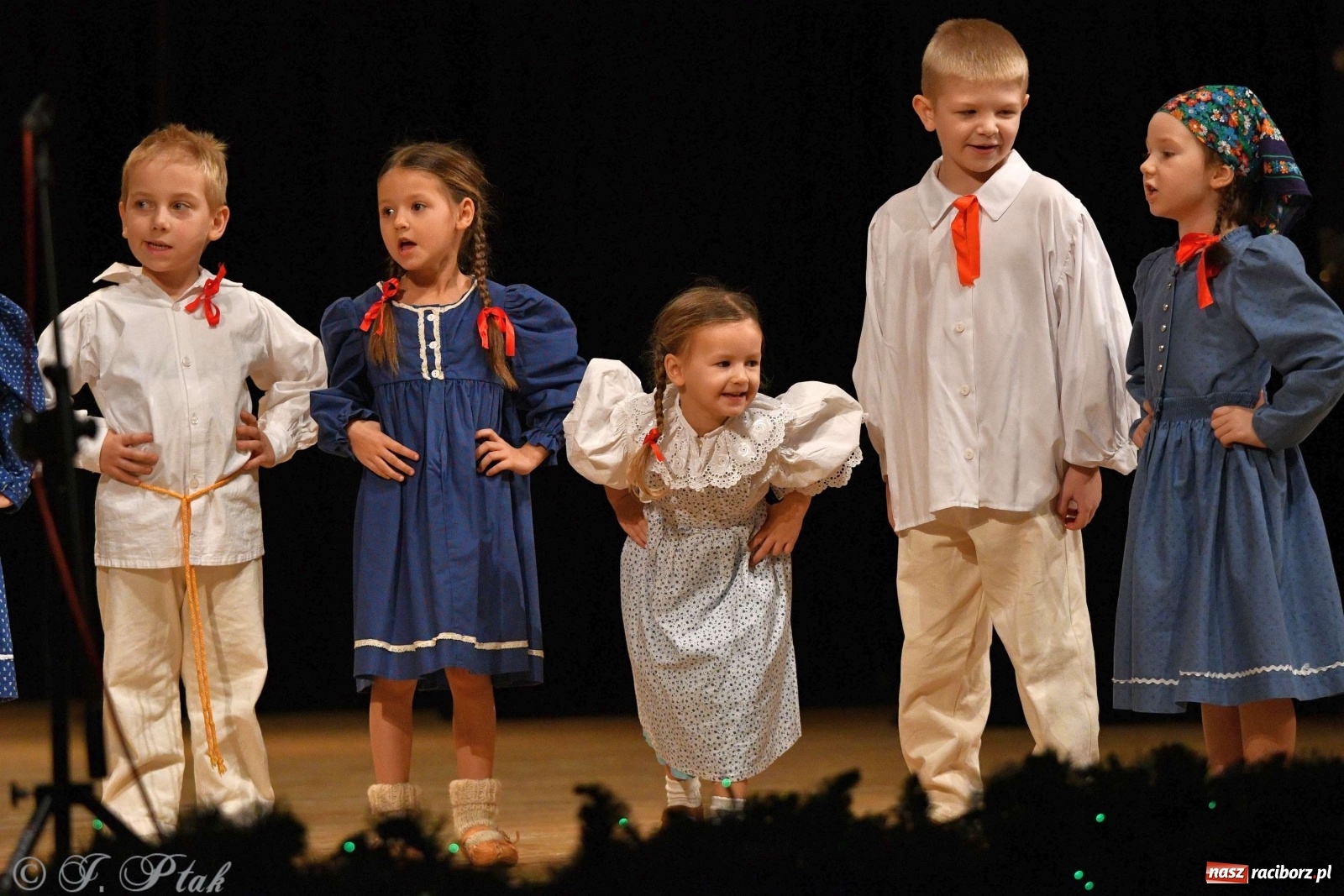 Zdjęcie w galerii na portalu naszraciborz.pl: Koncert świąteczny raciborskiej Strzechy i gości [FOTO]  wiadomości z regionu