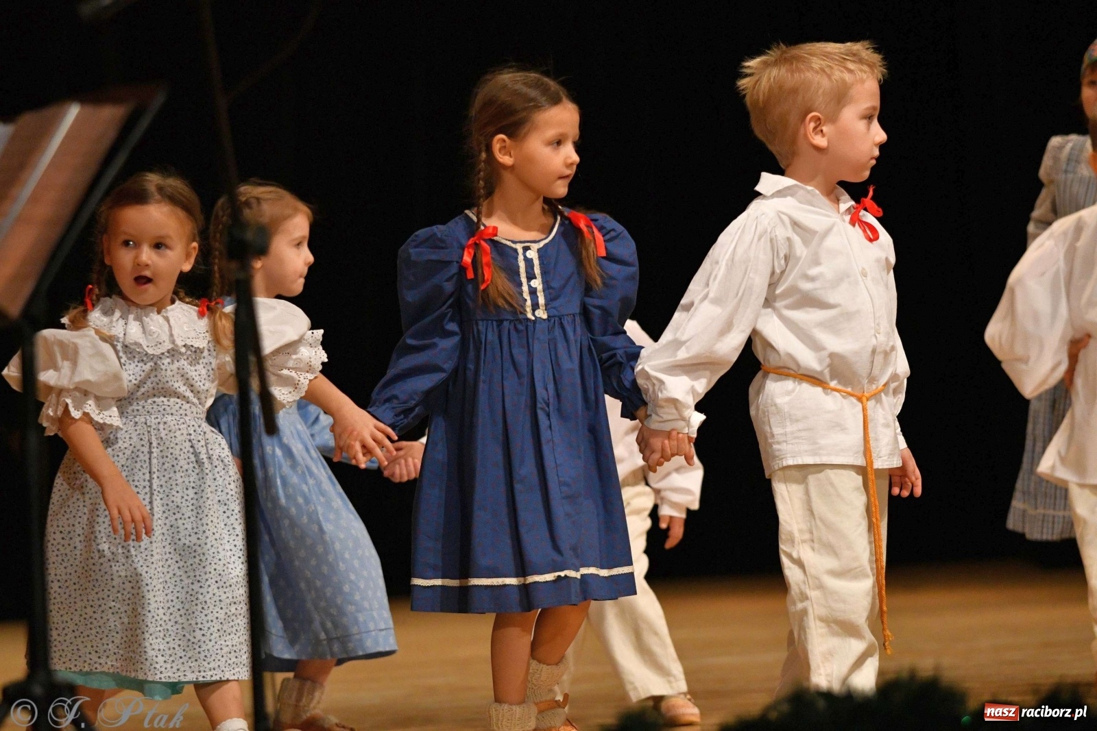 Zdjęcie w galerii na portalu naszraciborz.pl: Koncert świąteczny raciborskiej Strzechy i gości [FOTO]  wiadomości z regionu