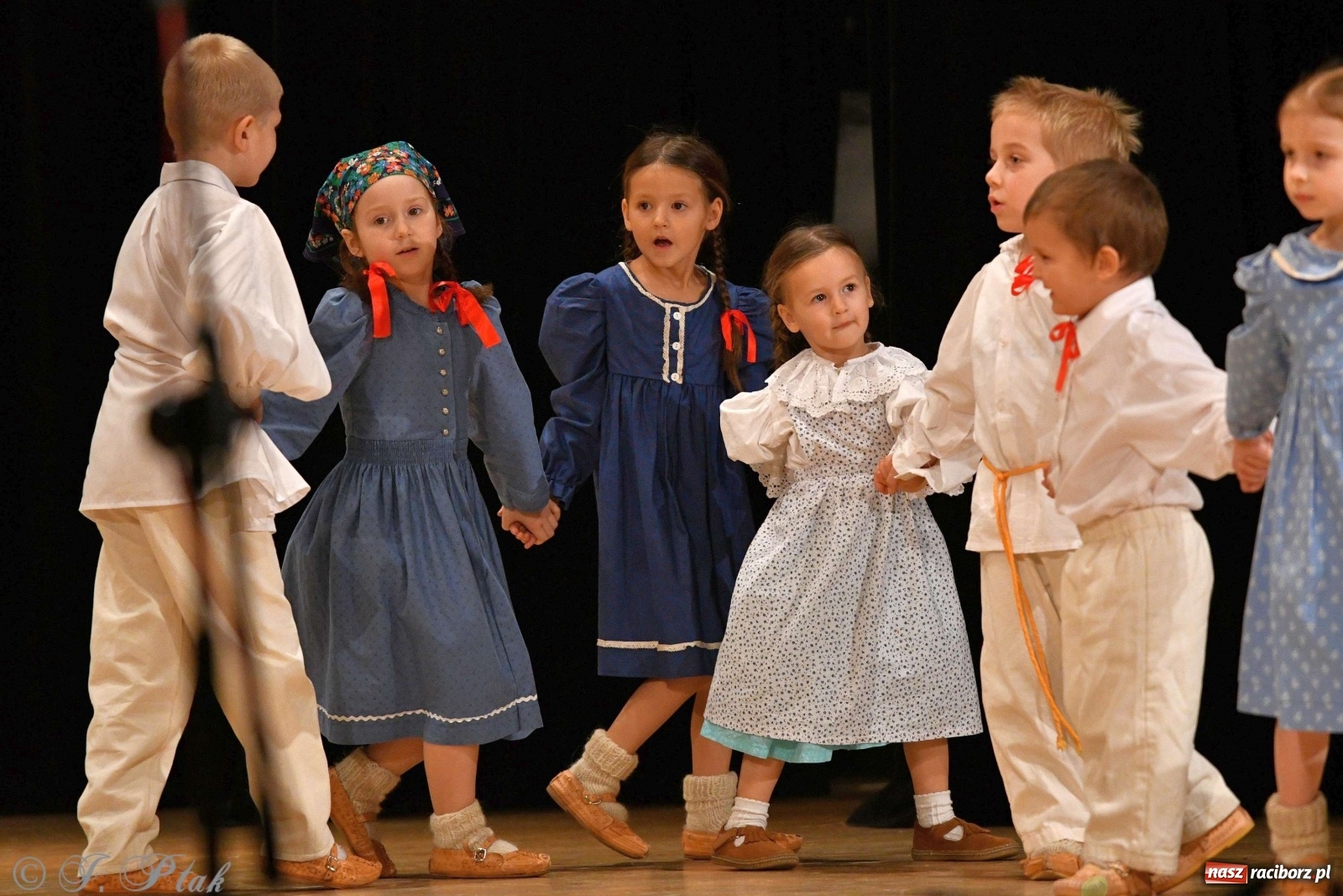 Zdjęcie w galerii na portalu naszraciborz.pl: Koncert świąteczny raciborskiej Strzechy i gości [FOTO]  wiadomości z regionu