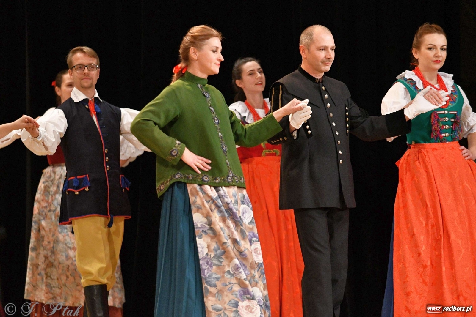 Zdjęcie w galerii na portalu naszraciborz.pl: Koncert świąteczny raciborskiej Strzechy i gości [FOTO]  wiadomości z regionu