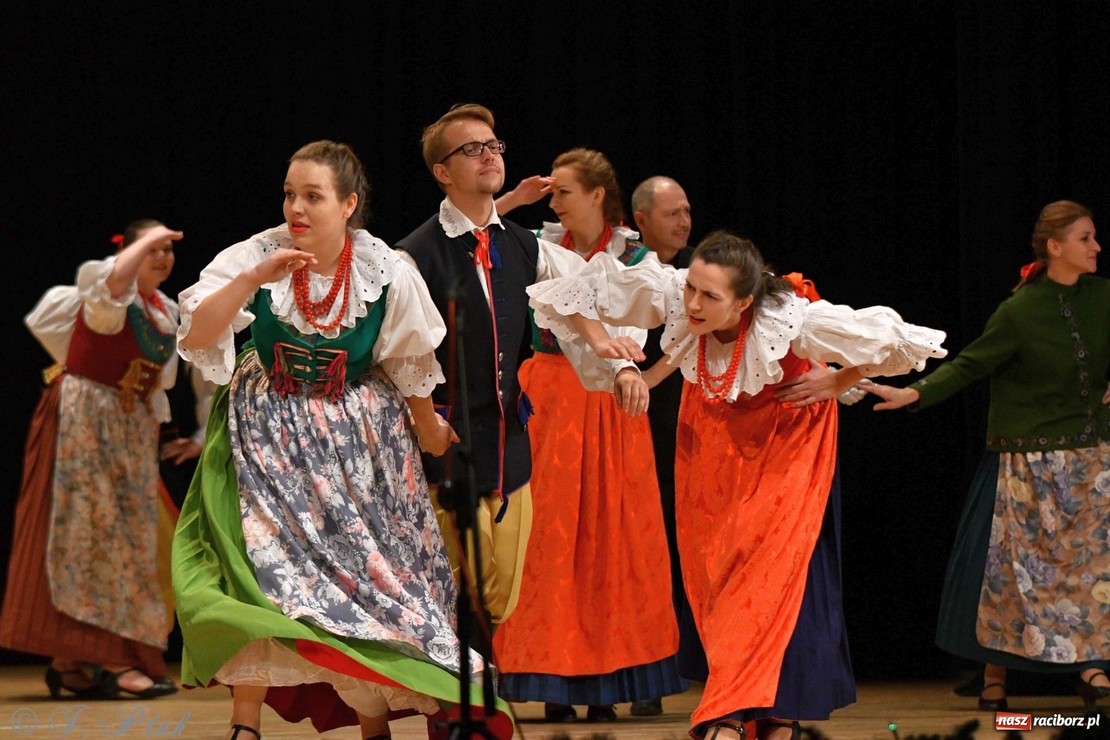 Zdjęcie w galerii na portalu naszraciborz.pl: Koncert świąteczny raciborskiej Strzechy i gości [FOTO]  wiadomości z regionu