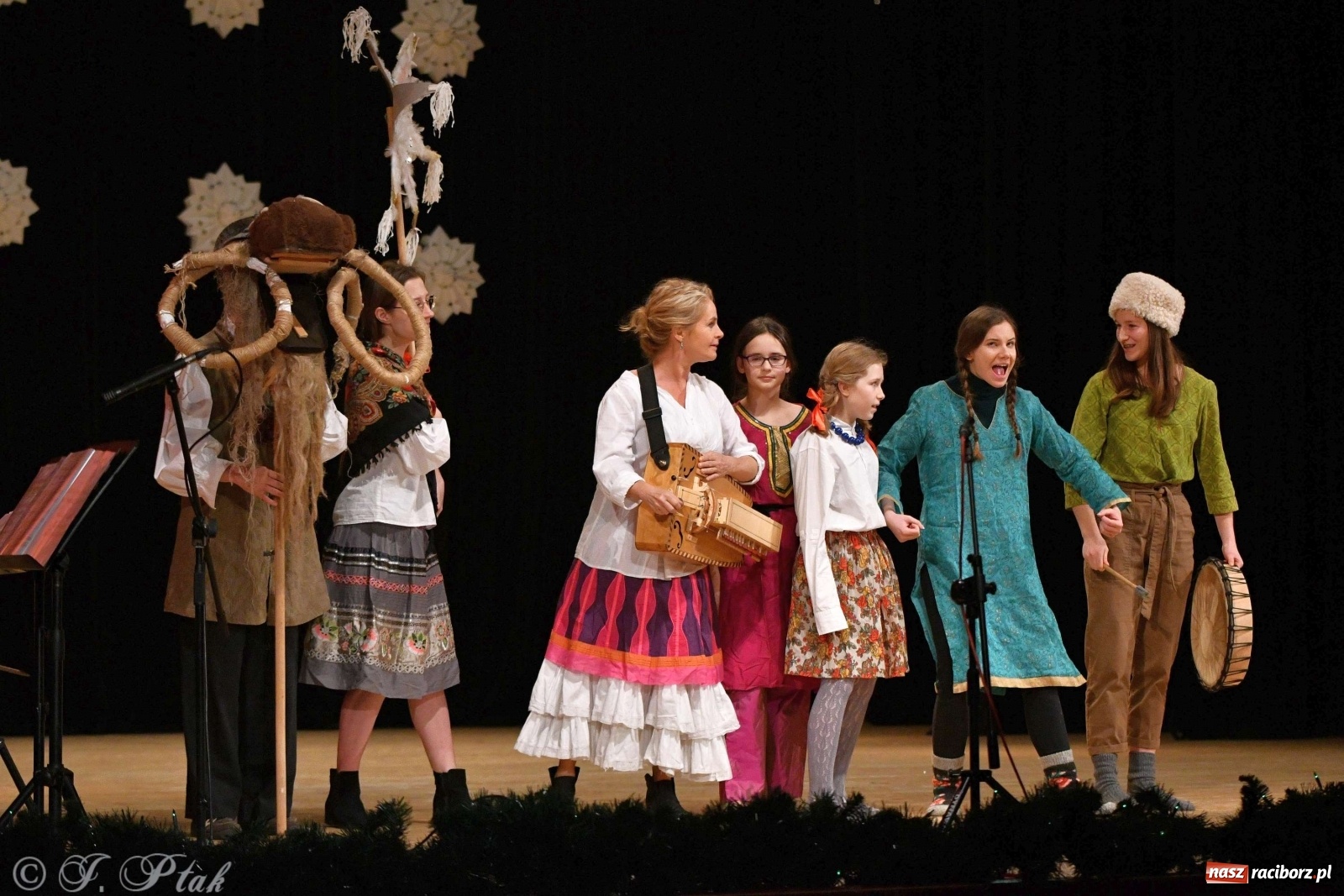 Zdjęcie w galerii na portalu naszraciborz.pl: Koncert świąteczny raciborskiej Strzechy i gości [FOTO]  wiadomości z regionu