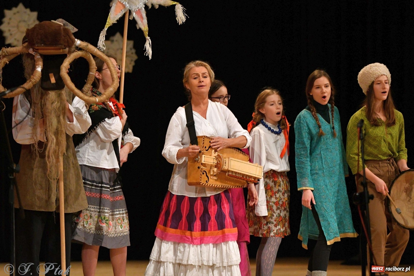 Zdjęcie w galerii na portalu naszraciborz.pl: Koncert świąteczny raciborskiej Strzechy i gości [FOTO]  wiadomości z regionu