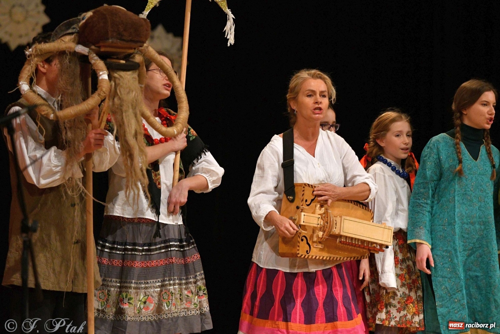 Zdjęcie w galerii na portalu naszraciborz.pl: Koncert świąteczny raciborskiej Strzechy i gości [FOTO]  wiadomości z regionu