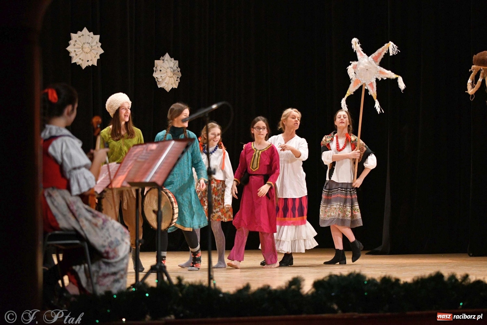 Zdjęcie w galerii na portalu naszraciborz.pl: Koncert świąteczny raciborskiej Strzechy i gości [FOTO]  wiadomości z regionu