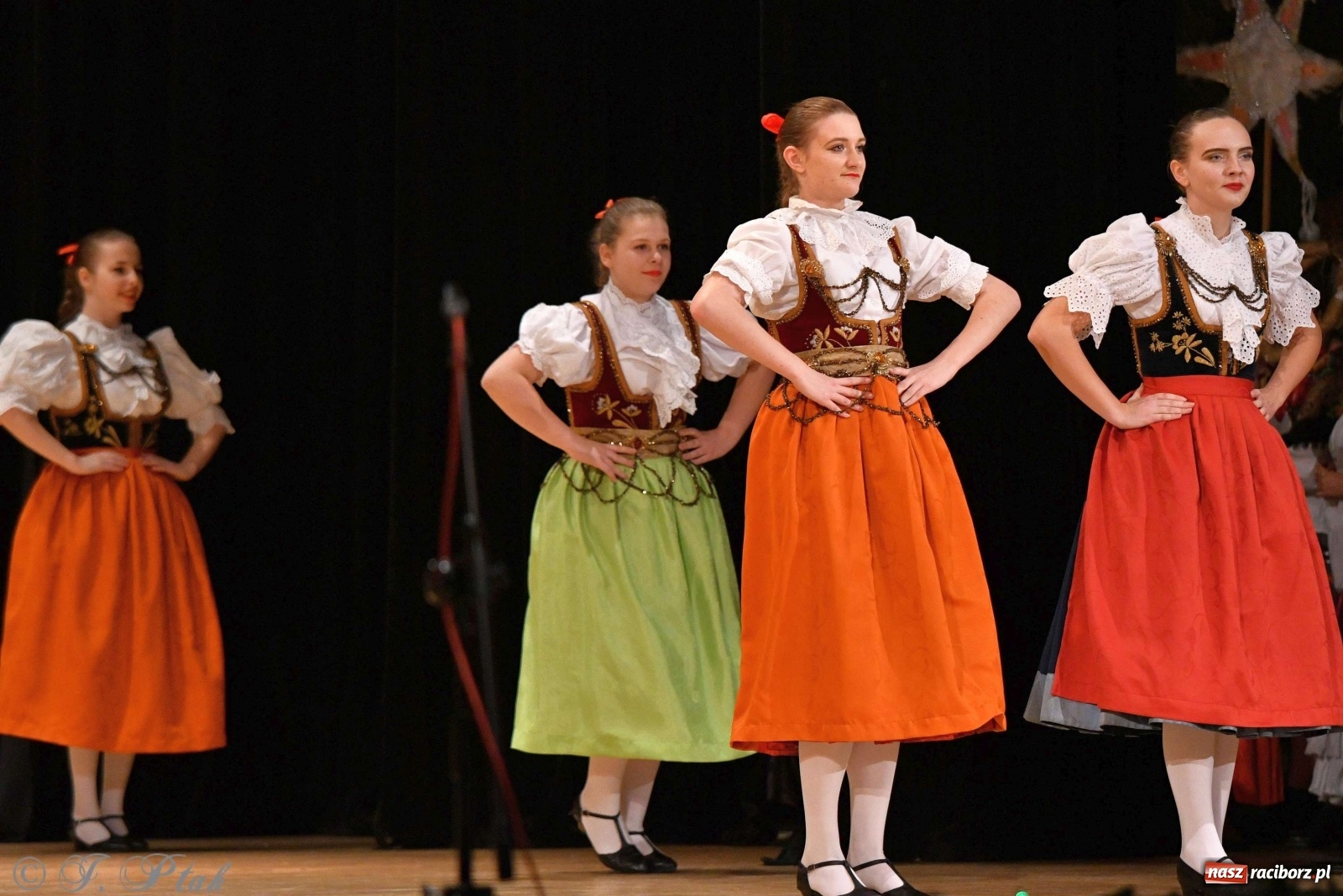 Zdjęcie w galerii na portalu naszraciborz.pl: Koncert świąteczny raciborskiej Strzechy i gości [FOTO]  wiadomości z regionu