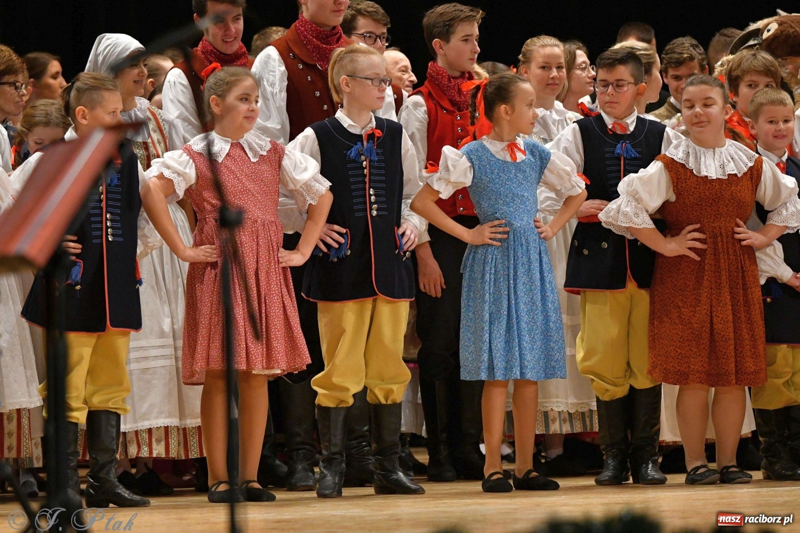Zdjęcie w galerii na portalu naszraciborz.pl: Koncert świąteczny raciborskiej Strzechy i gości [FOTO]  wiadomości z regionu