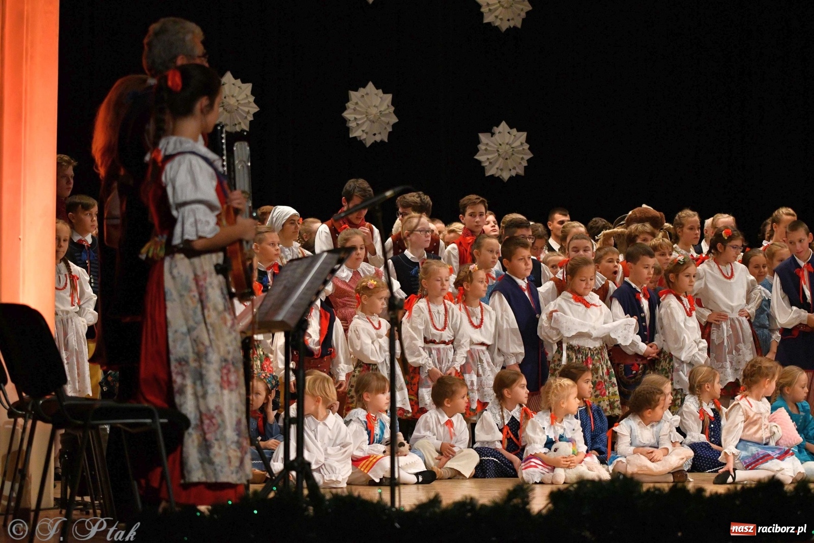 Zdjęcie w galerii na portalu naszraciborz.pl: Koncert świąteczny raciborskiej Strzechy i gości [FOTO]  wiadomości z regionu