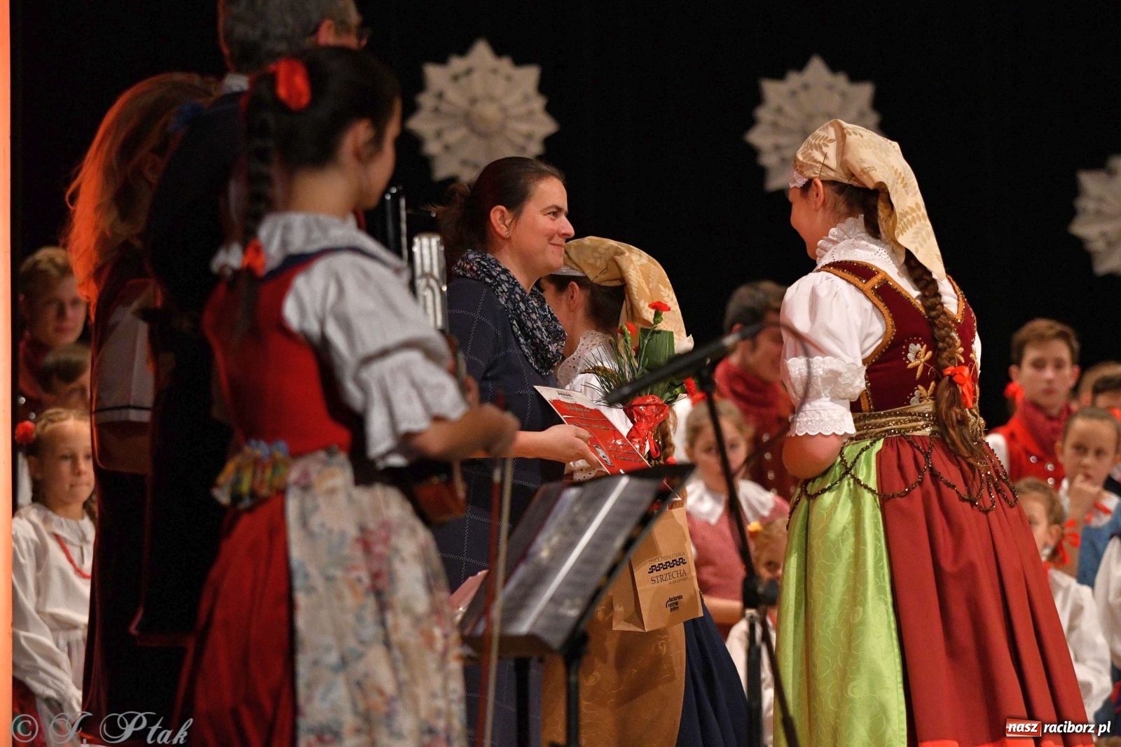 Zdjęcie w galerii na portalu naszraciborz.pl: Koncert świąteczny raciborskiej Strzechy i gości [FOTO]  wiadomości z regionu