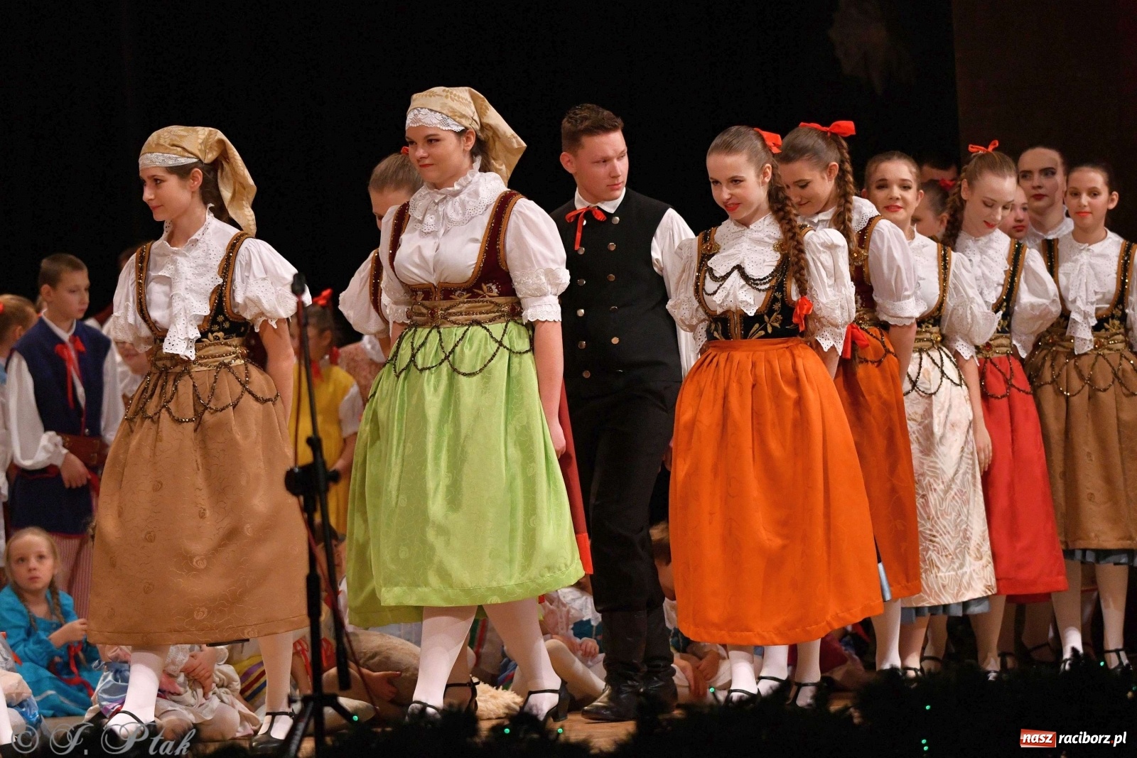 Zdjęcie w galerii na portalu naszraciborz.pl: Koncert świąteczny raciborskiej Strzechy i gości [FOTO]  wiadomości z regionu