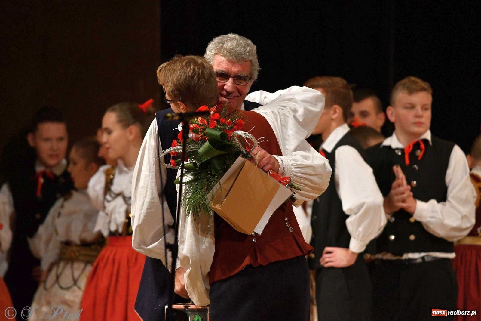 Zdjęcie w galerii na portalu naszraciborz.pl: Koncert świąteczny raciborskiej Strzechy i gości [FOTO]  wiadomości z regionu