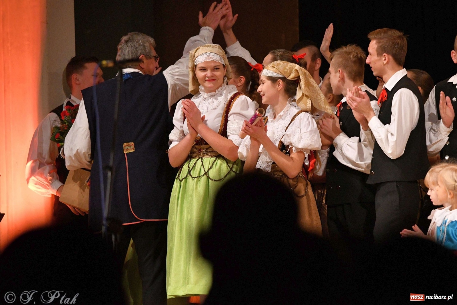 Zdjęcie w galerii na portalu naszraciborz.pl: Koncert świąteczny raciborskiej Strzechy i gości [FOTO]  wiadomości z regionu