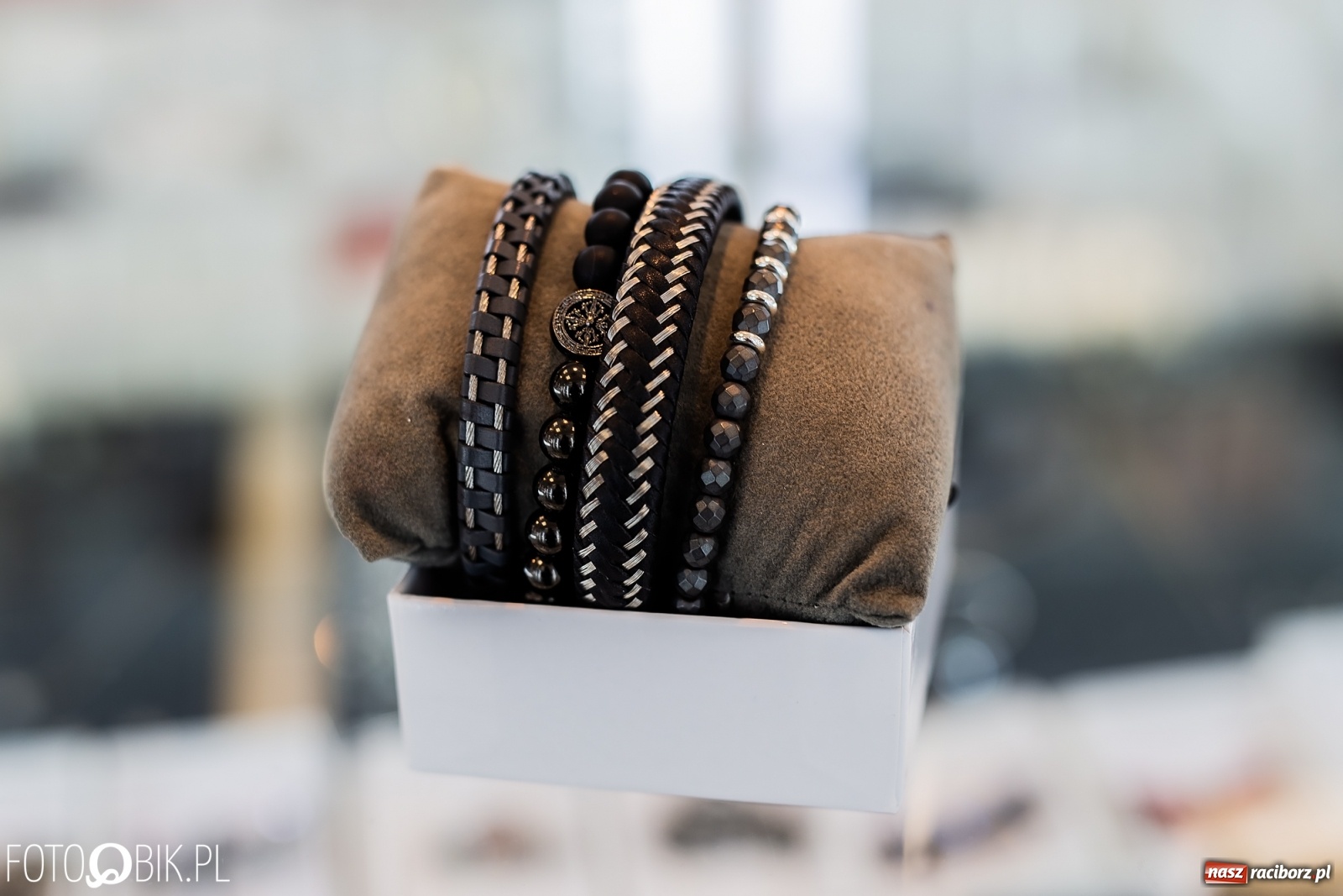 Zdjęcie w galerii na portalu naszraciborz.pl: Strefa Biżu- raj dla wyjątkowych kobiet wiadomości z regionu