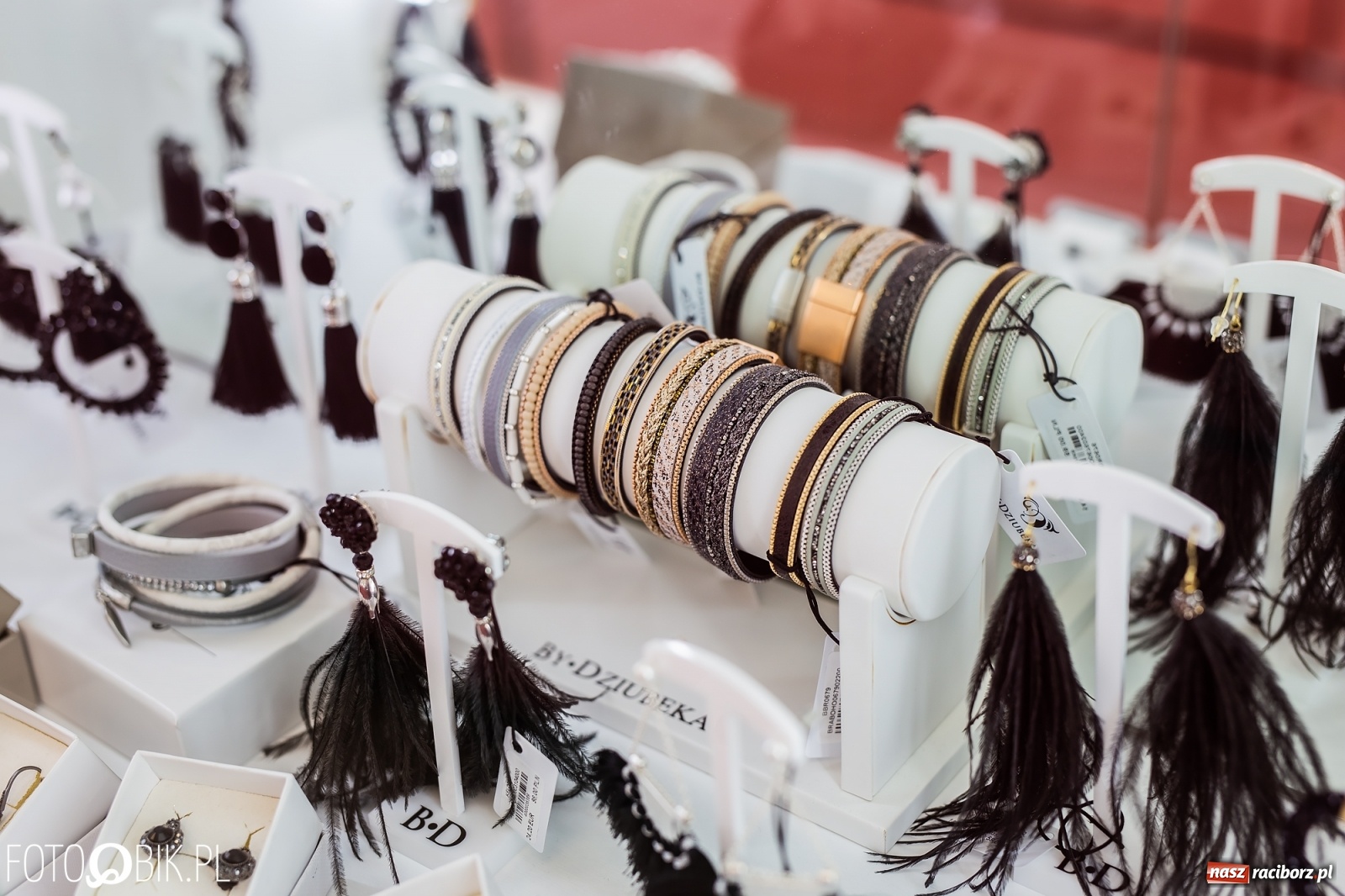 Zdjęcie w galerii na portalu naszraciborz.pl: Strefa Biżu- raj dla wyjątkowych kobiet wiadomości z regionu