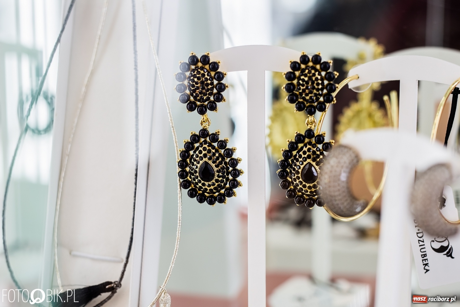 Zdjęcie w galerii na portalu naszraciborz.pl: Strefa Biżu- raj dla wyjątkowych kobiet wiadomości z regionu