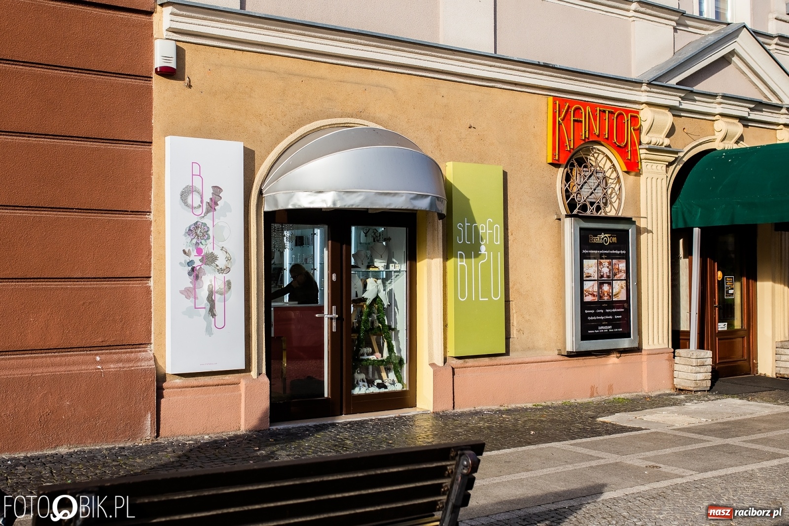 Zdjęcie w galerii na portalu naszraciborz.pl: Strefa Biżu- raj dla wyjątkowych kobiet wiadomości z regionu