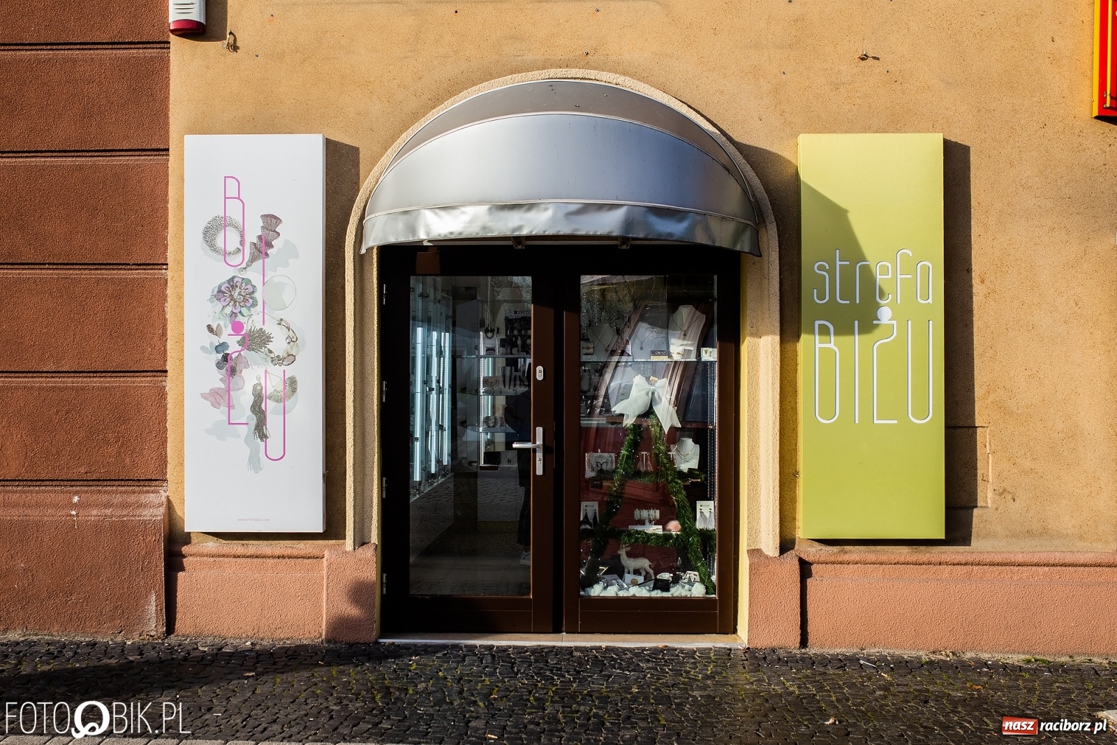 Zdjęcie w galerii na portalu naszraciborz.pl: Strefa Biżu- raj dla wyjątkowych kobiet wiadomości z regionu