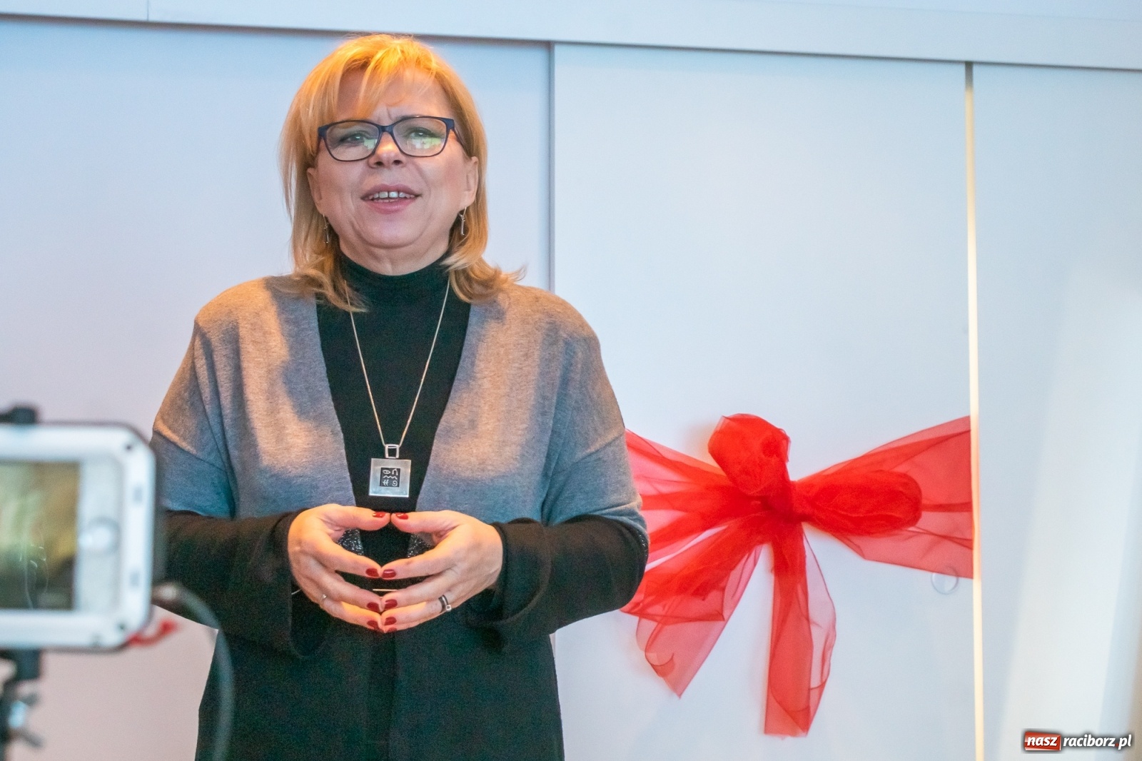Zdjęcie w galerii na portalu naszraciborz.pl: Gabriela Lenartowicz: O sprawy Polaków walczę po rycersku wiadomości z regionu