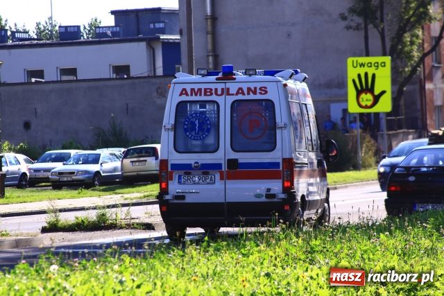 Zdjęcie w galerii na portalu naszraciborz.pl: Potrącenie kobiety na Bosackiej wiadomości z regionu