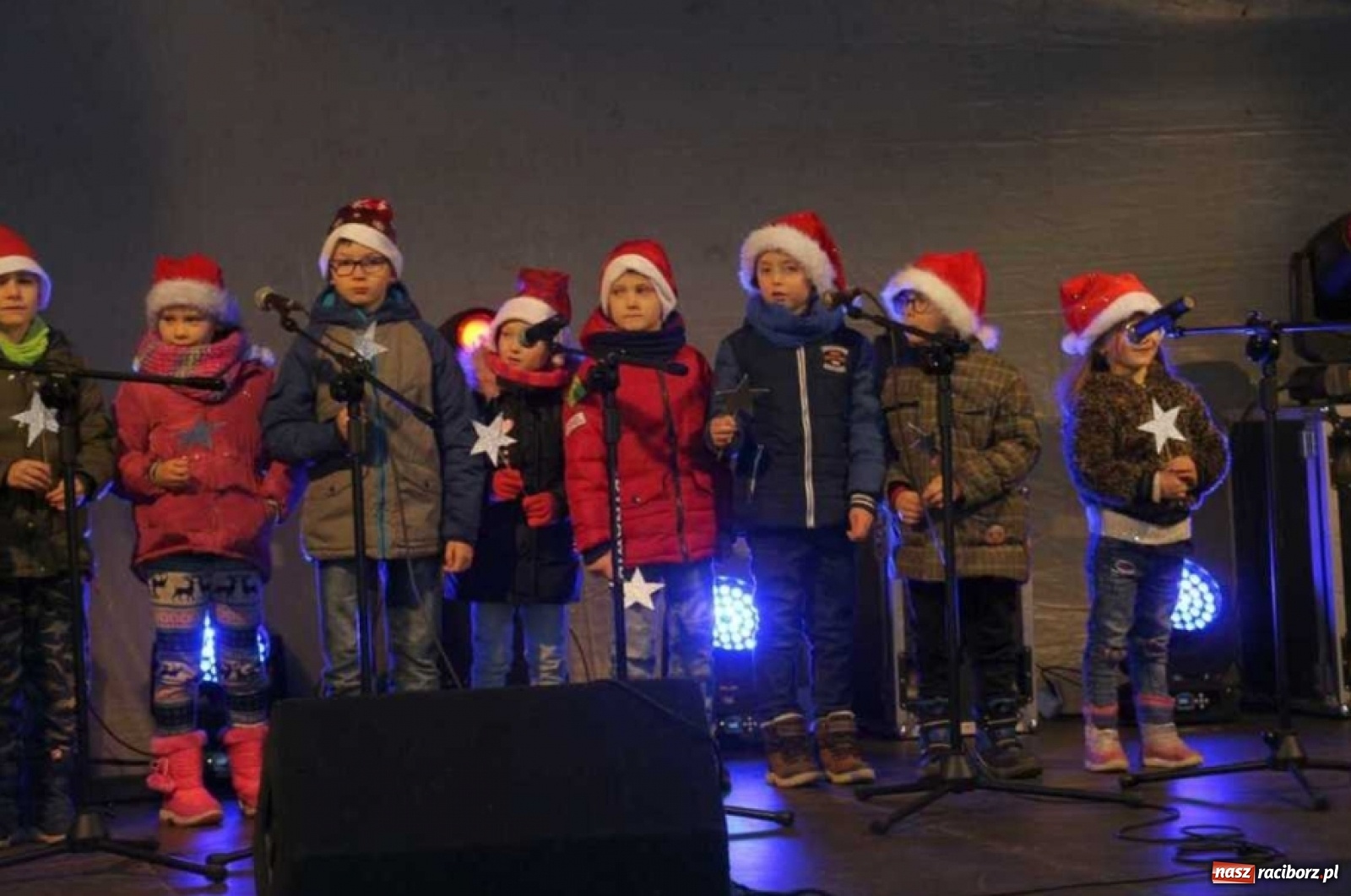 Zdjęcie w galerii na portalu naszraciborz.pl: Magia świąt na kiermaszu w Kornowacu [FOTO] wiadomości z regionu