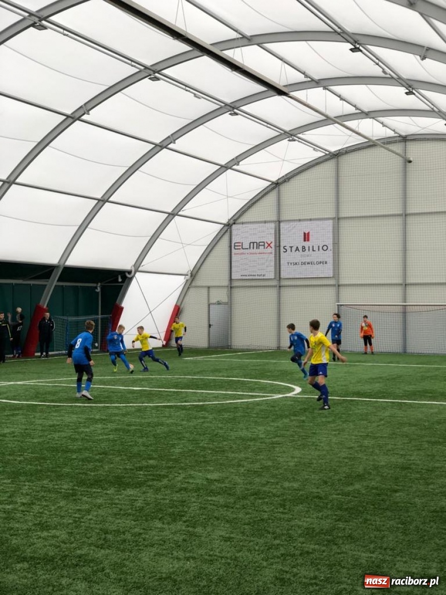 Zdjęcie w galerii na portalu naszraciborz.pl: Turniej w Tychach. Młodziki Unii na medal wiadomości z regionu