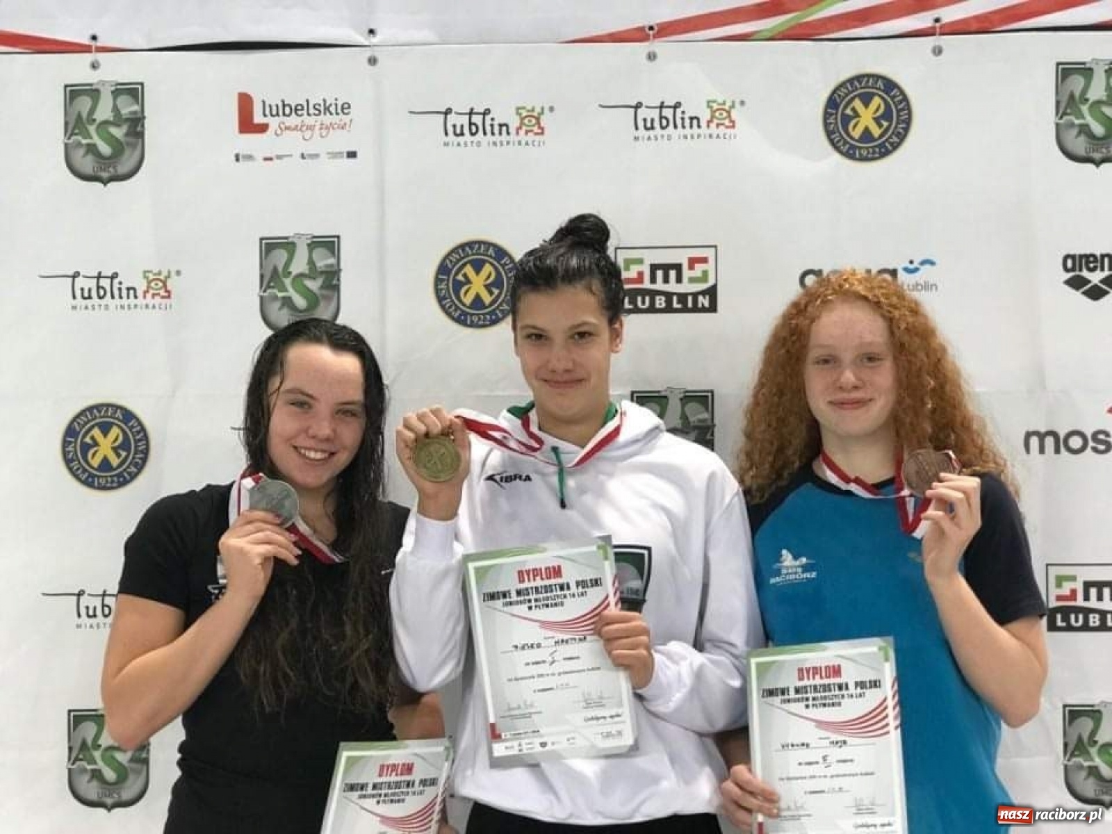 Zdjęcie w galerii na portalu naszraciborz.pl: Pływanie. Maja Wygnał z brązowym medalem wiadomości z regionu