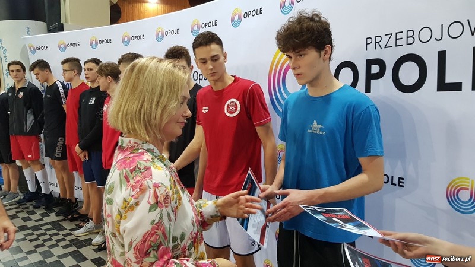 Zdjęcie w galerii na portalu naszraciborz.pl: Pływanie. Maja Wygnał z brązowym medalem wiadomości z regionu