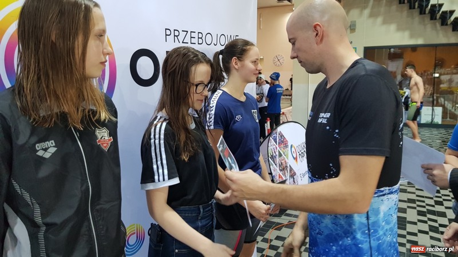 Zdjęcie w galerii na portalu naszraciborz.pl: Pływanie. Maja Wygnał z brązowym medalem wiadomości z regionu