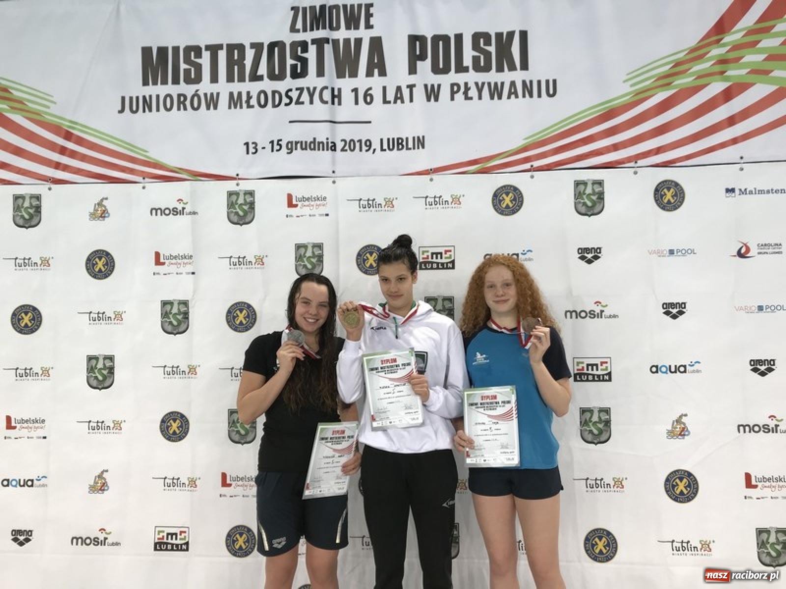 Zdjęcie w galerii na portalu naszraciborz.pl: Pływanie. Maja Wygnał z brązowym medalem wiadomości z regionu