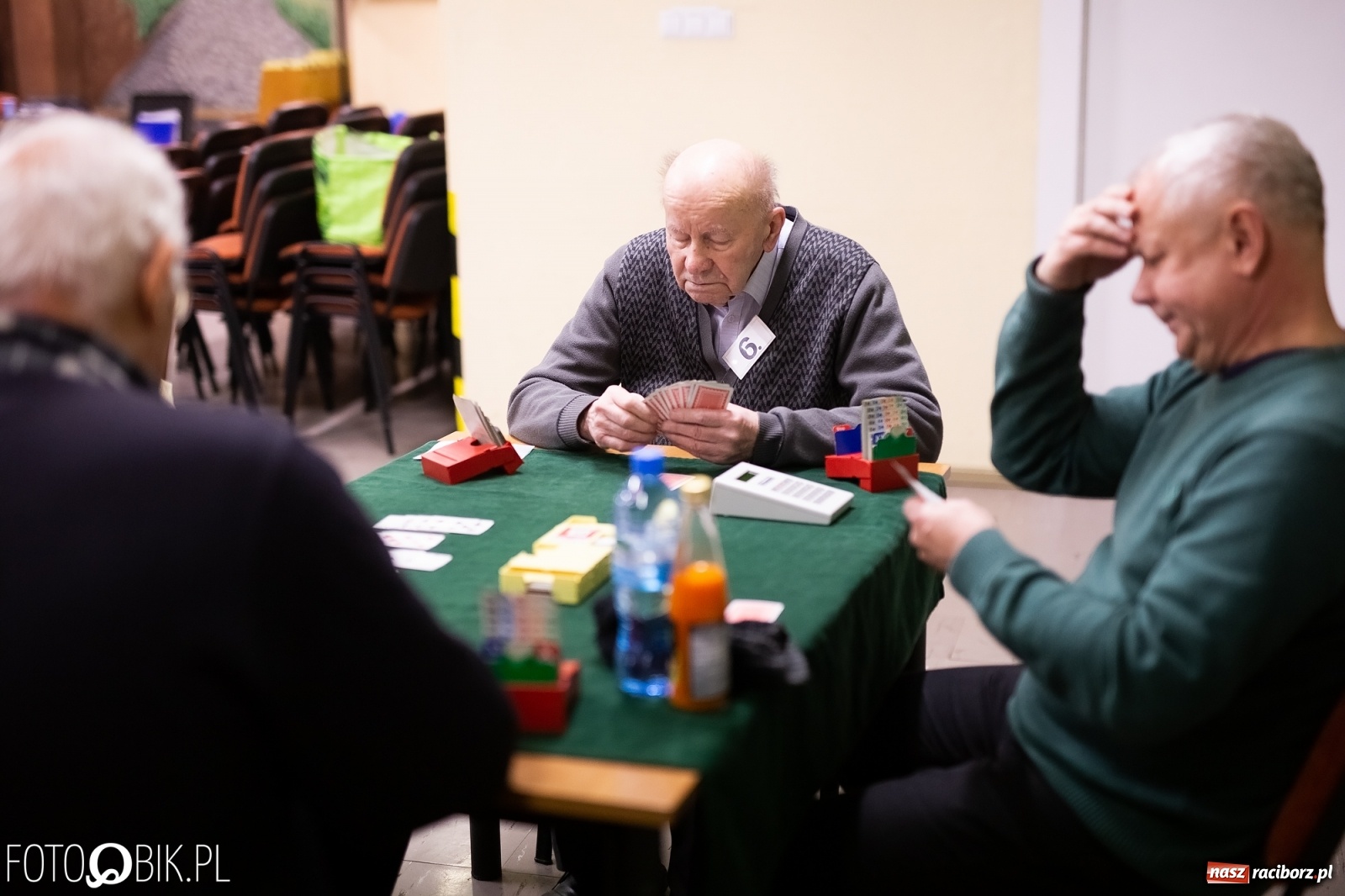 Zdjęcie w galerii na portalu naszraciborz.pl: Tomasz Tapper najlepszym brydżystą XII Mistrzostw Powiatu Raciborskiego wiadomości z regionu
